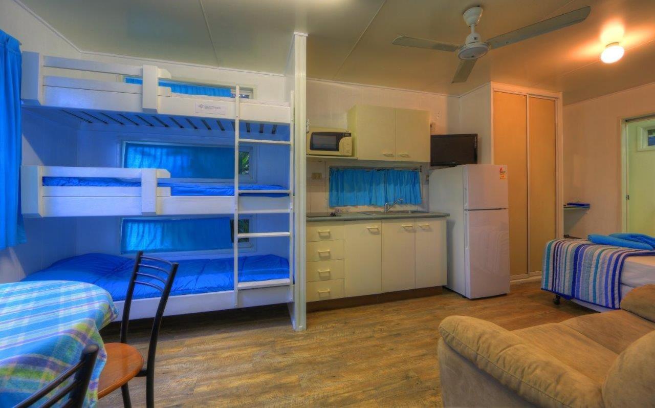 Ensuite Open Plan Cabin photo 1