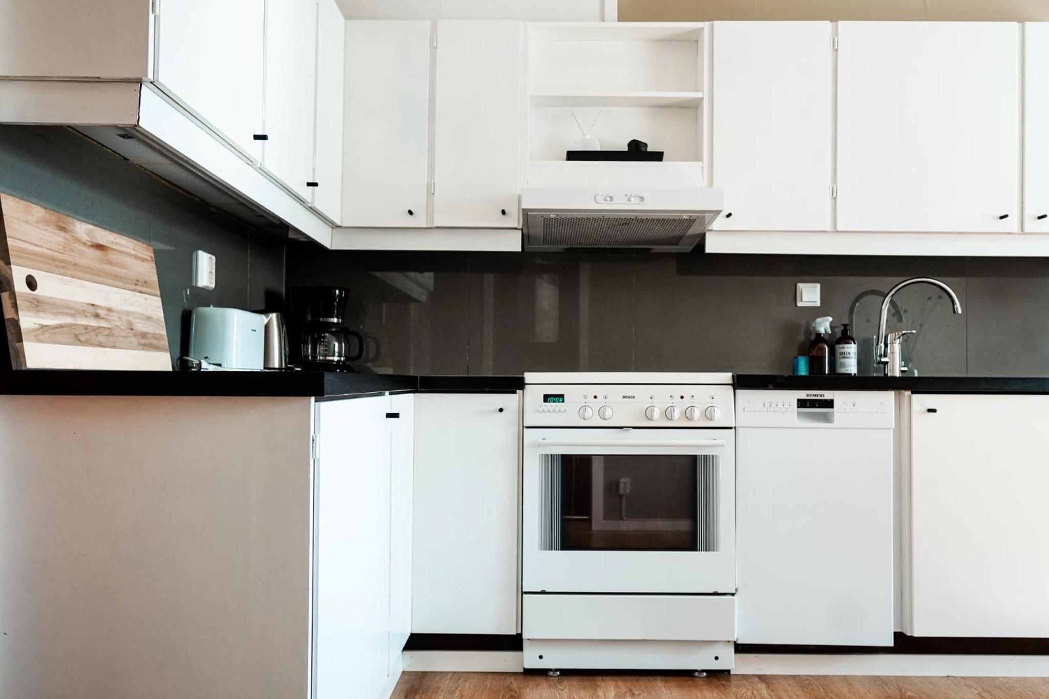 Apartment - Ground Floor photo 3