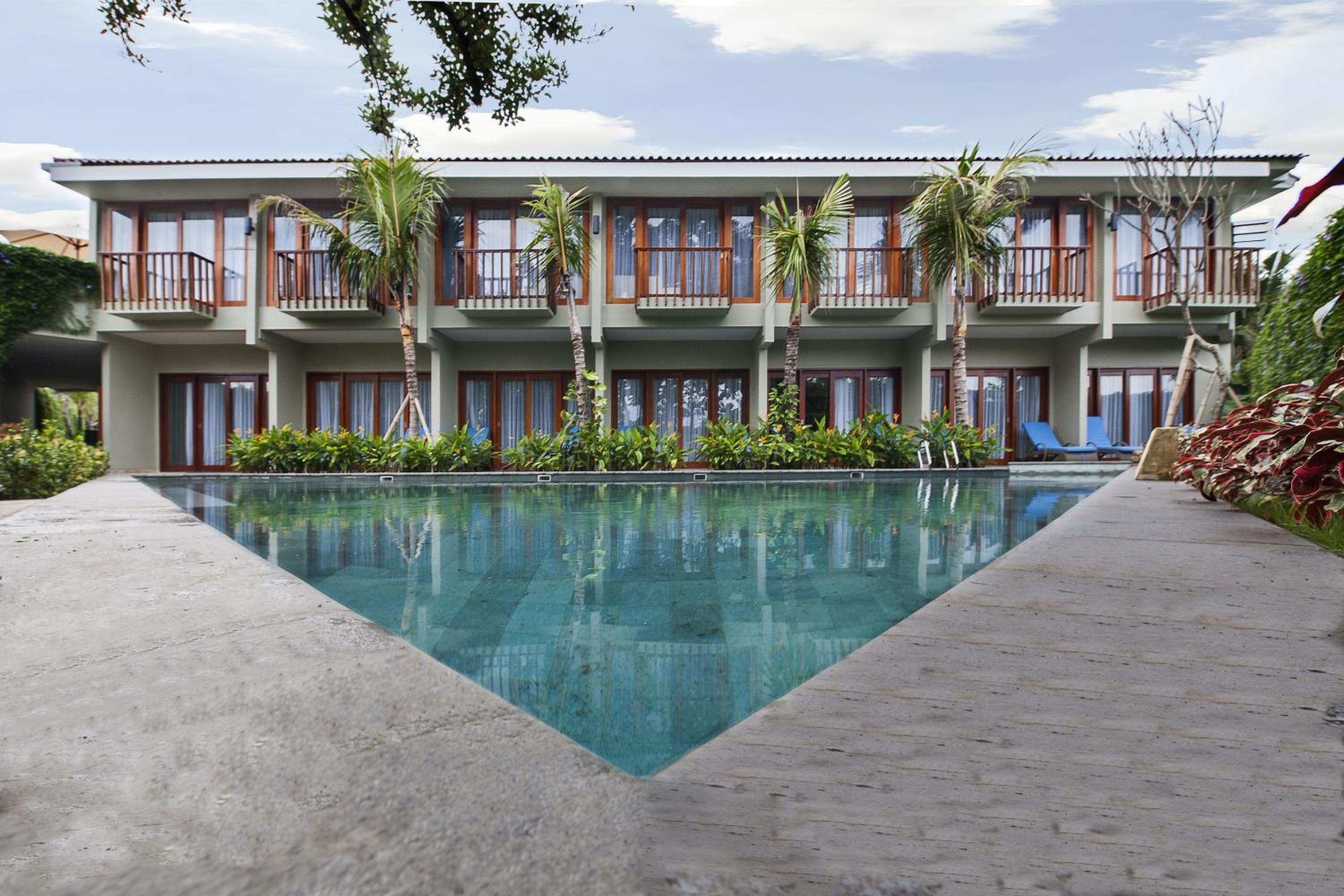 King Room with Pool View photo 3