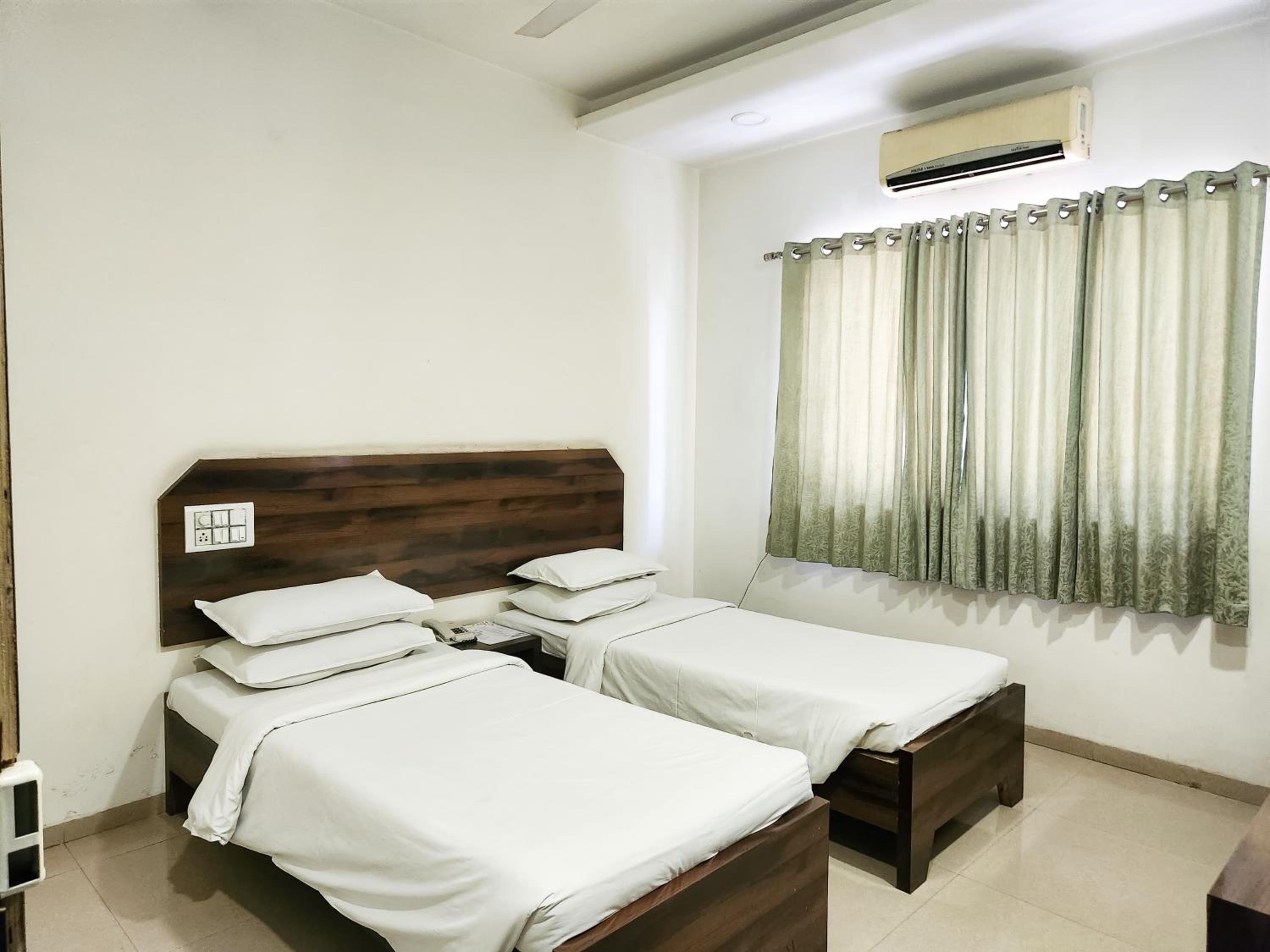 Standard Room - Photo 6