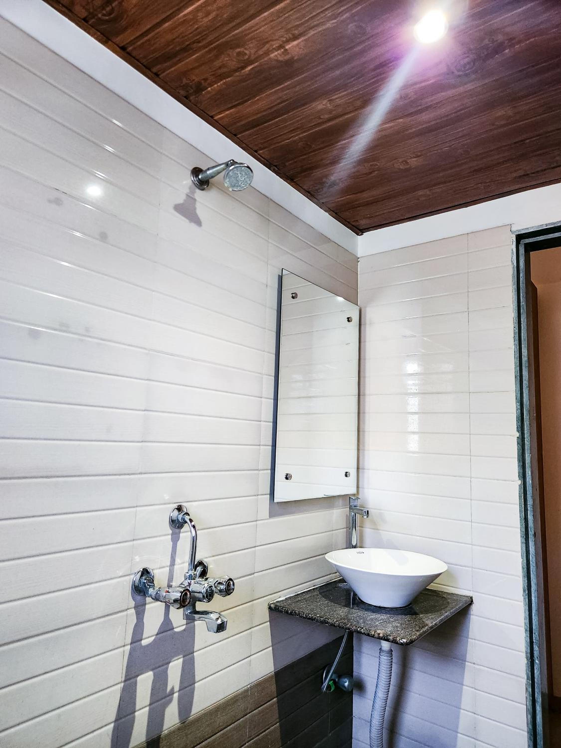 Standard Room - Photo 14