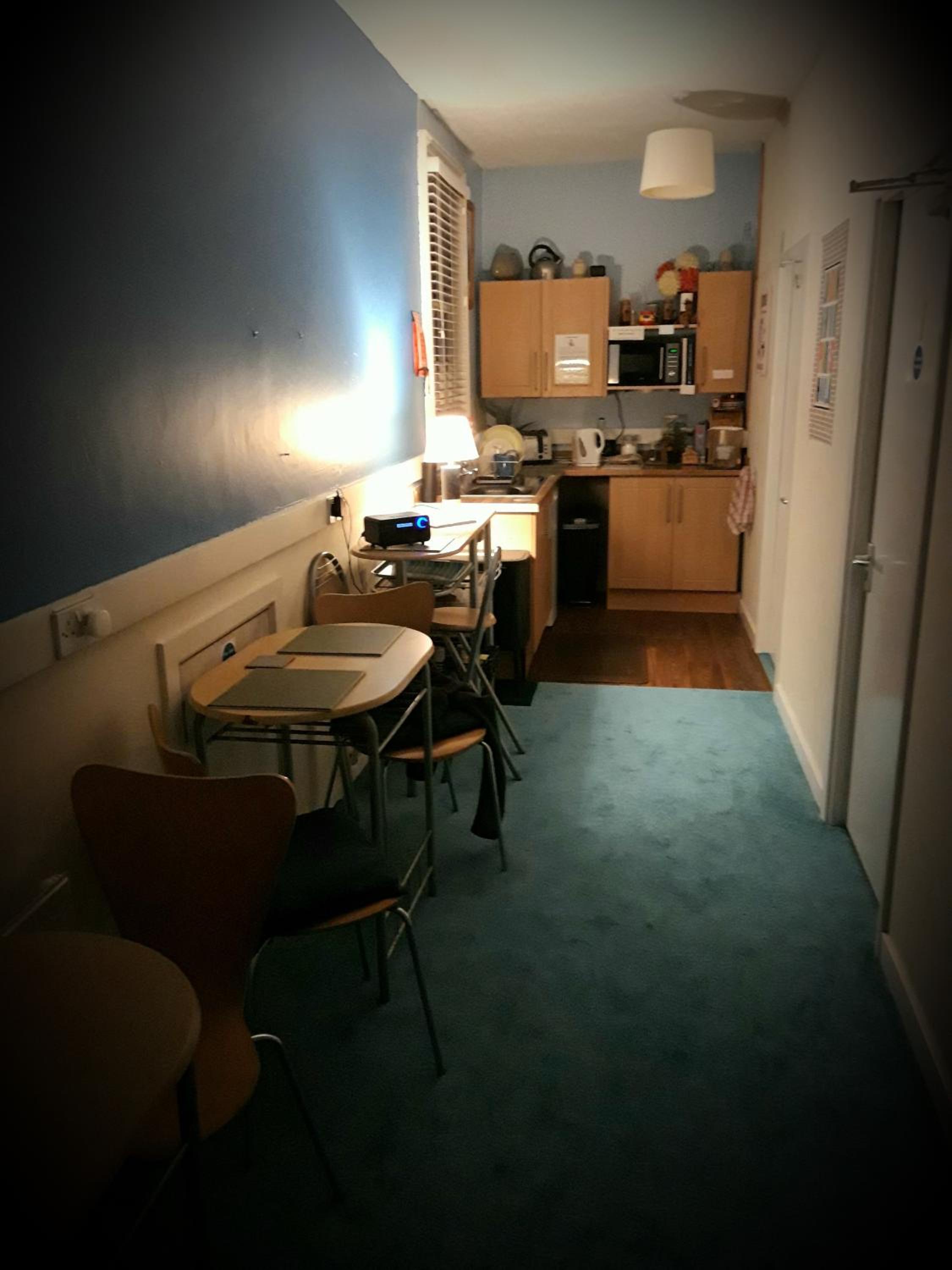 Single Room photo 2
