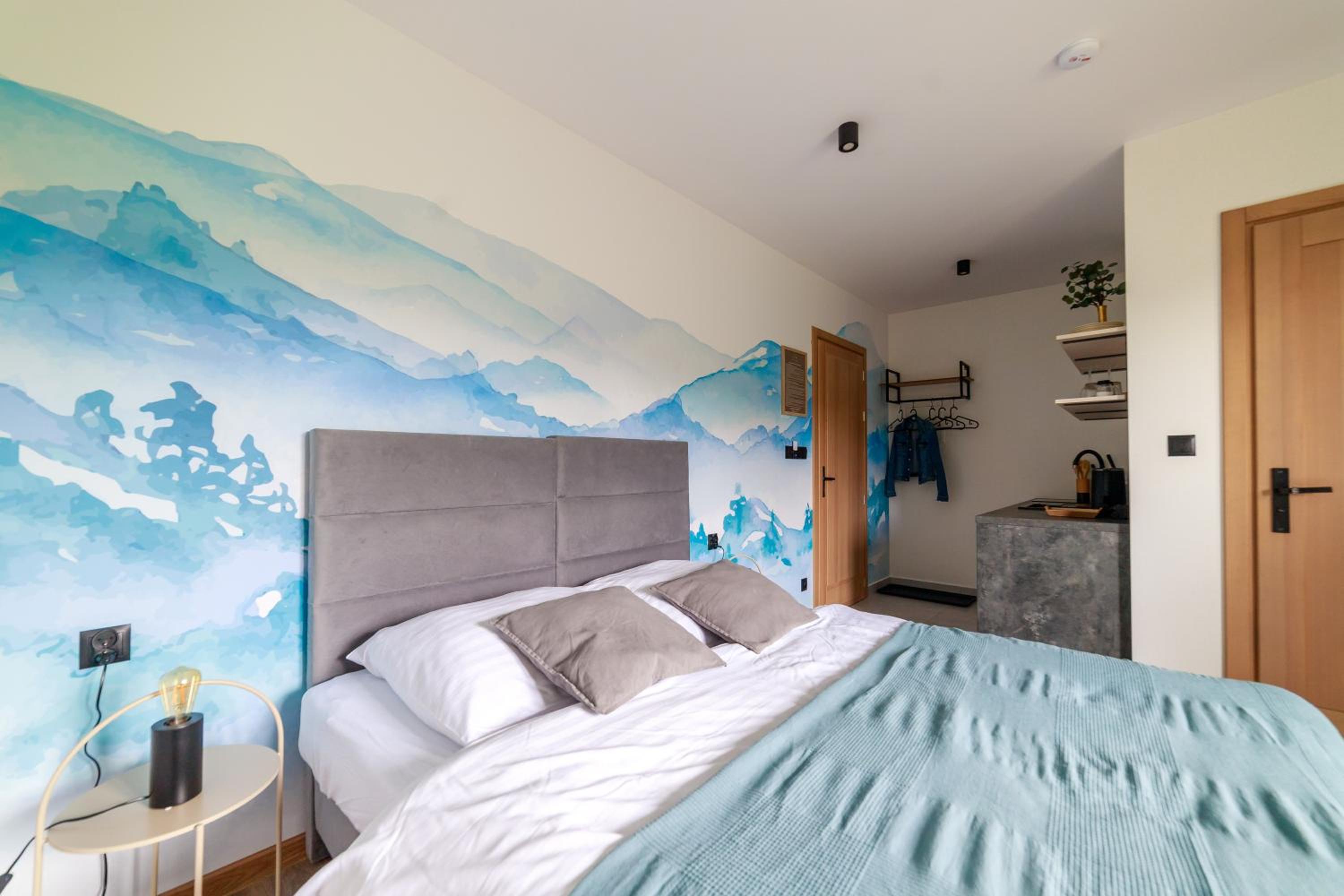Apartment photo 3