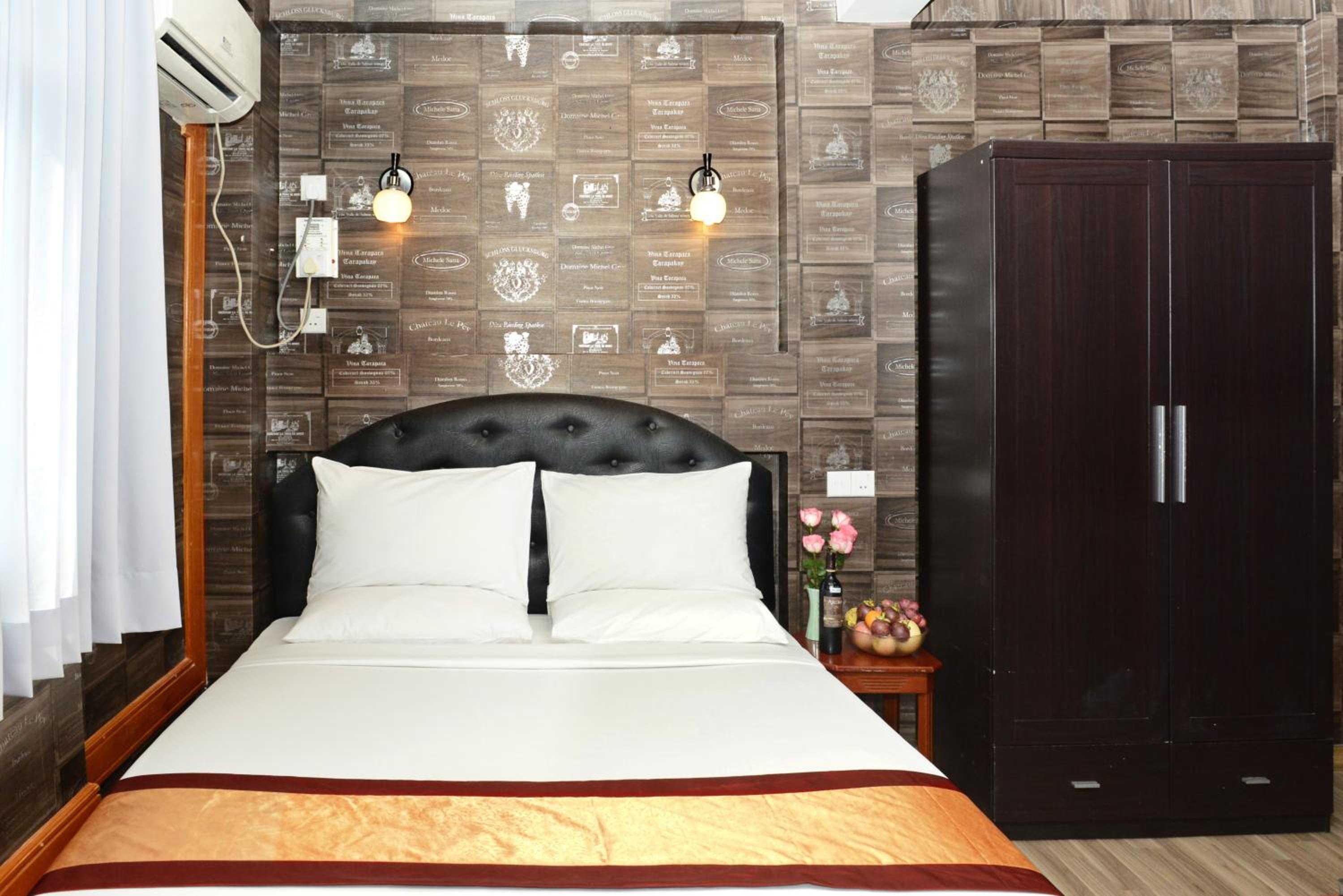 Superior Double Room with City View photo 2