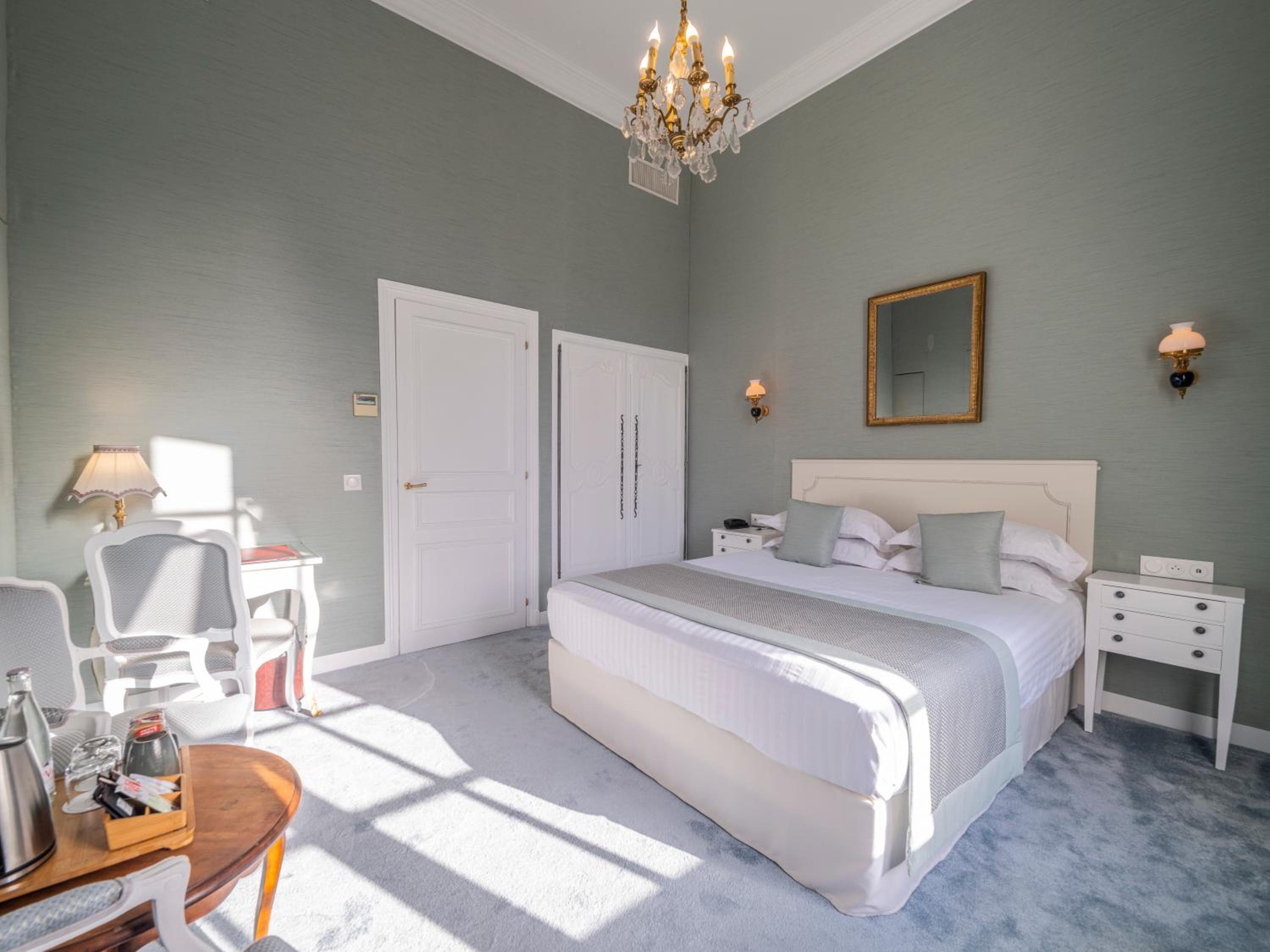 Superior Room - Castle area photo 3