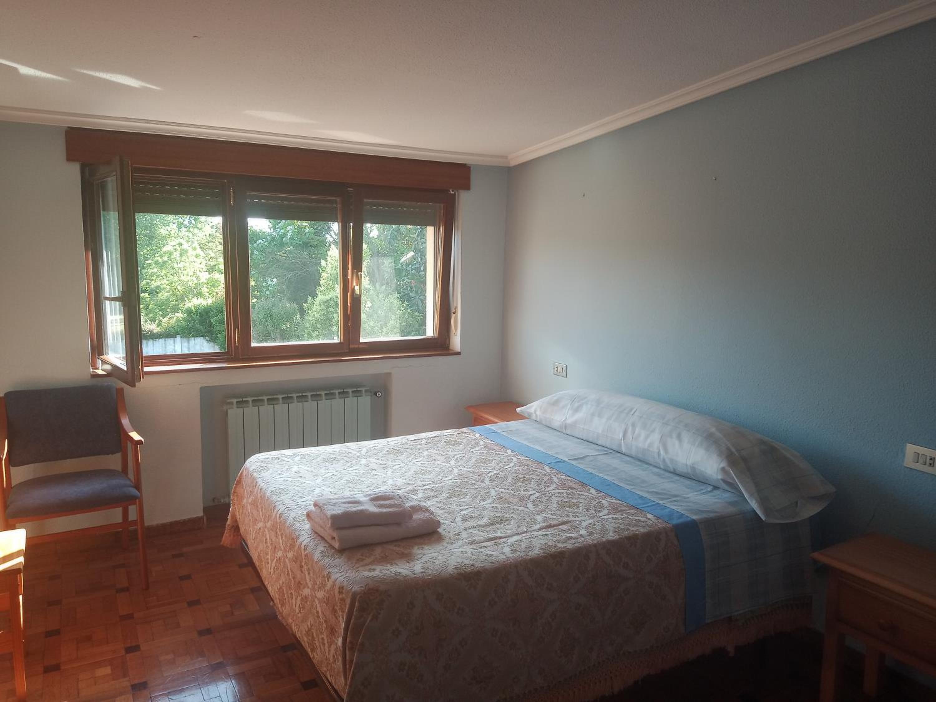 Habitación Doble Estándar con Baño Compartido