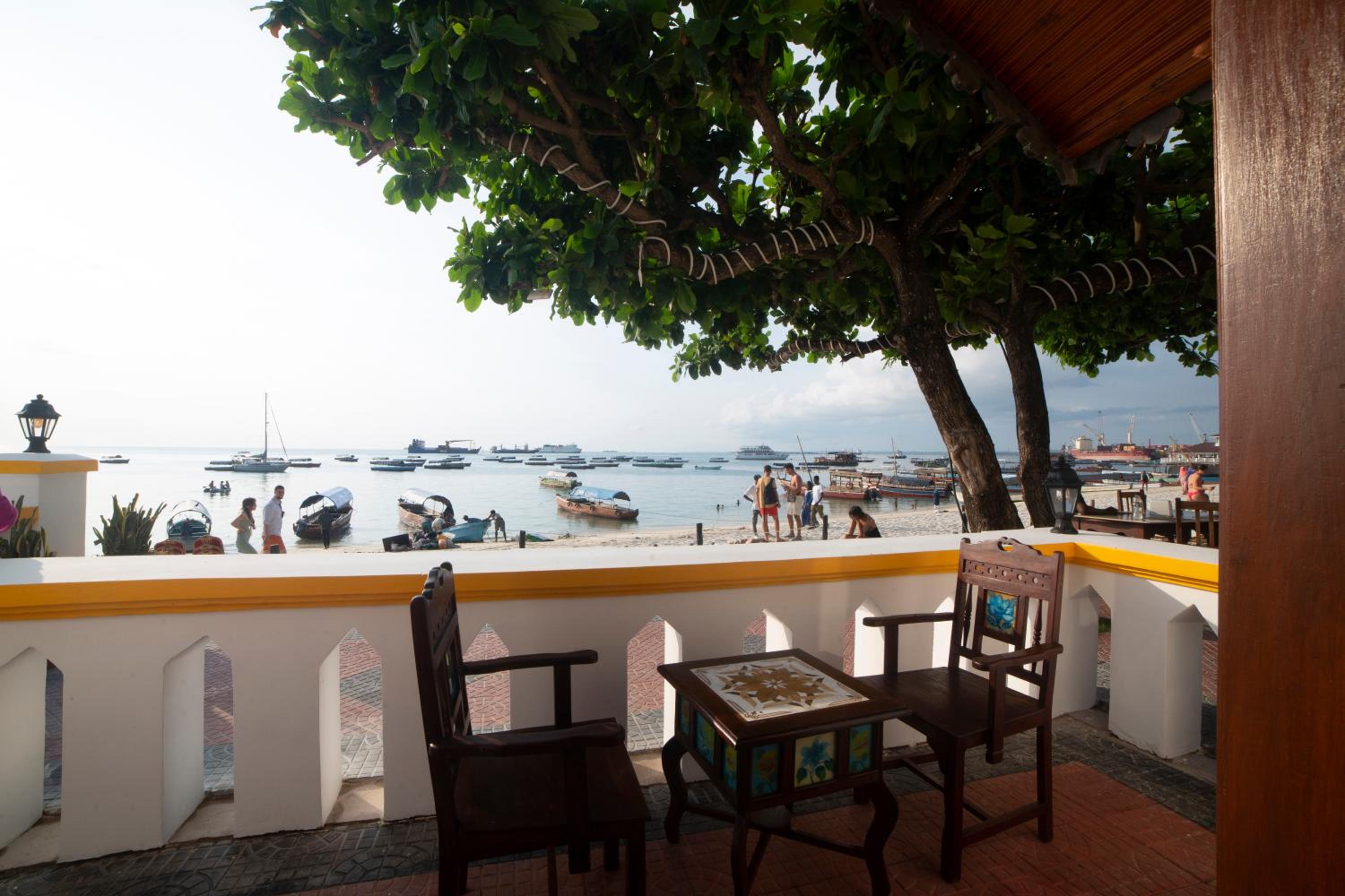 Deluxe Suite with Balcony & Beach View