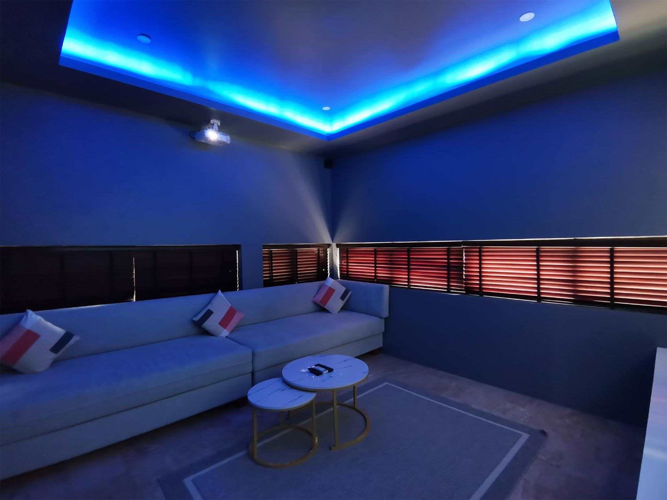 Two-Bedroom Pool Suite with Seaview & Cinema - Photo 1