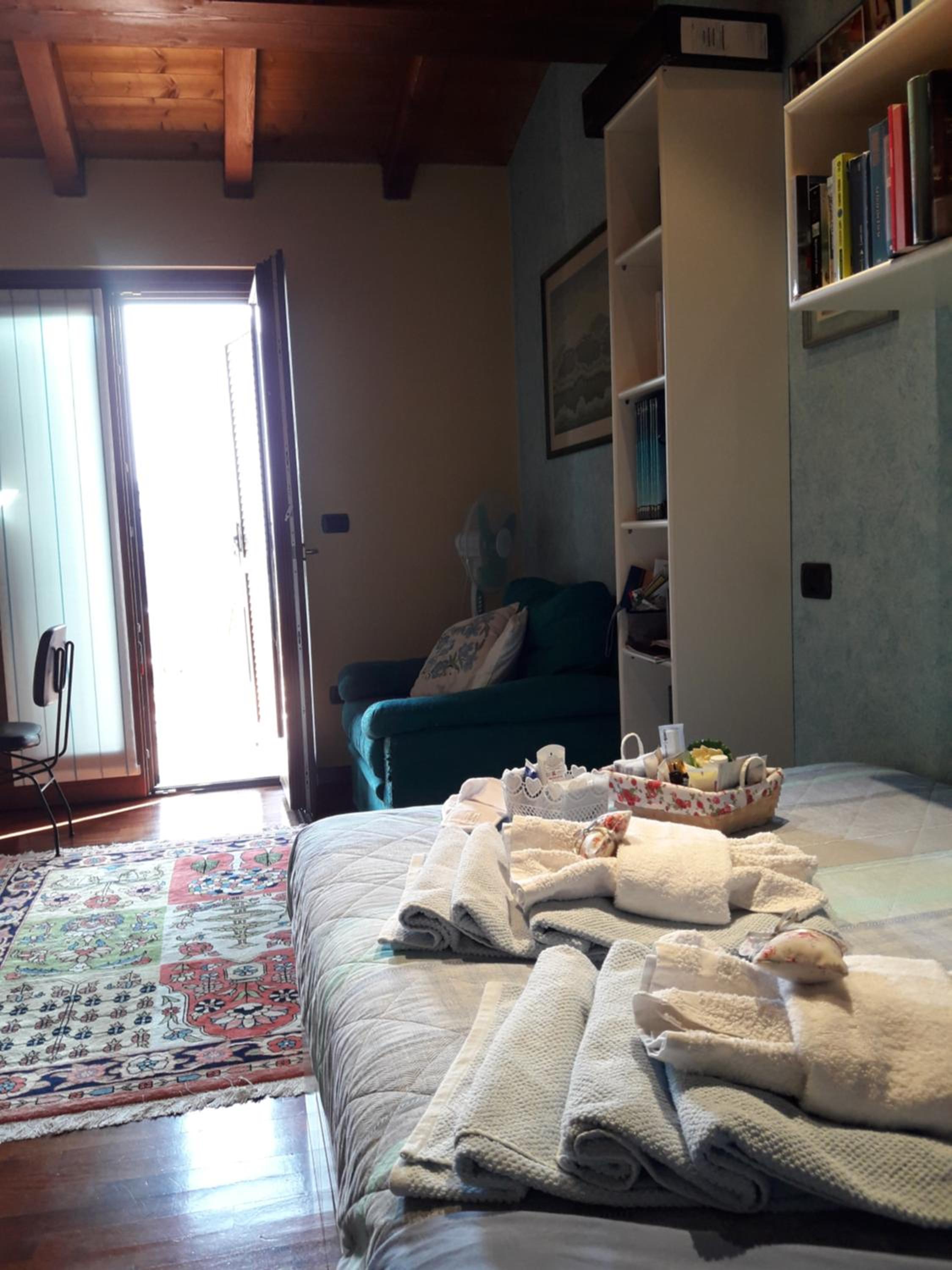 Budget Double Room photo 1