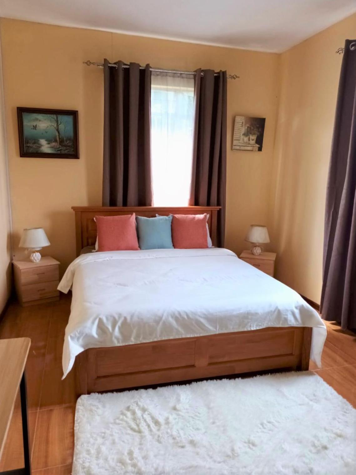 Double Room with Private Bathroom photo 2