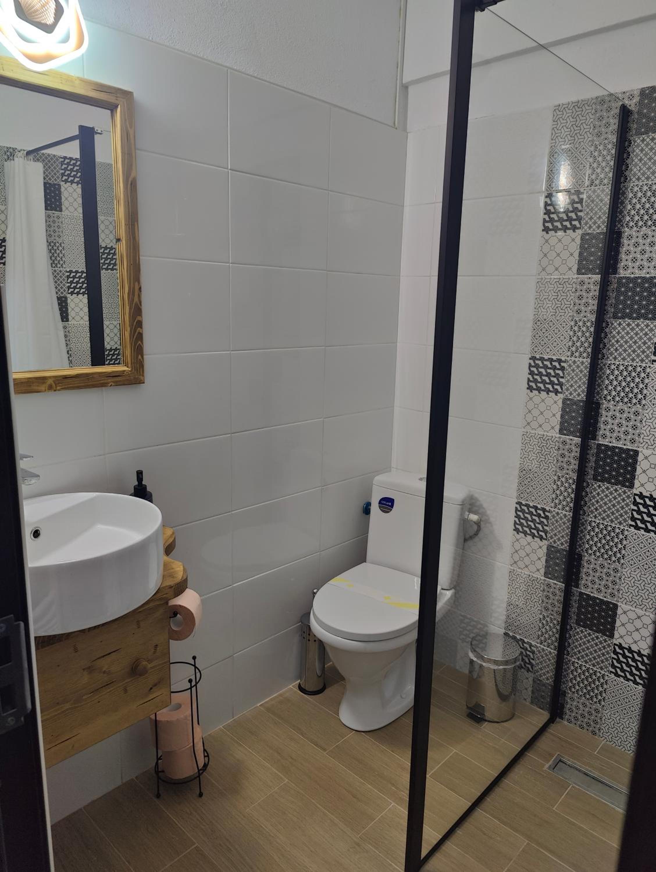 Twin Room with Balcony photo 3