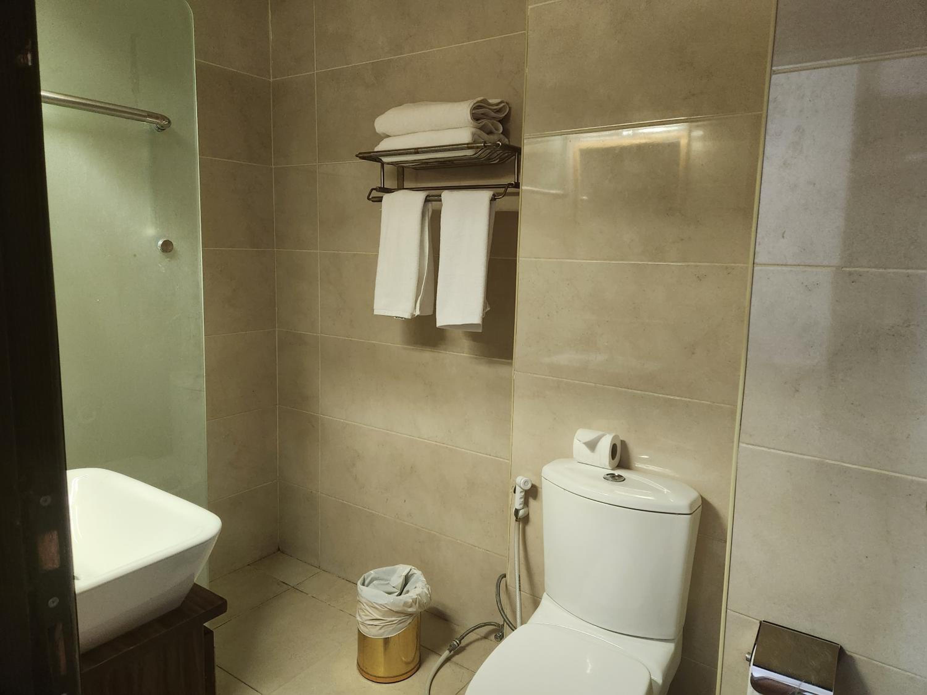 Deluxe Double Room - Photo 3