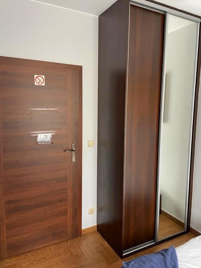 Double Room with Private Bathroom - Photo 3