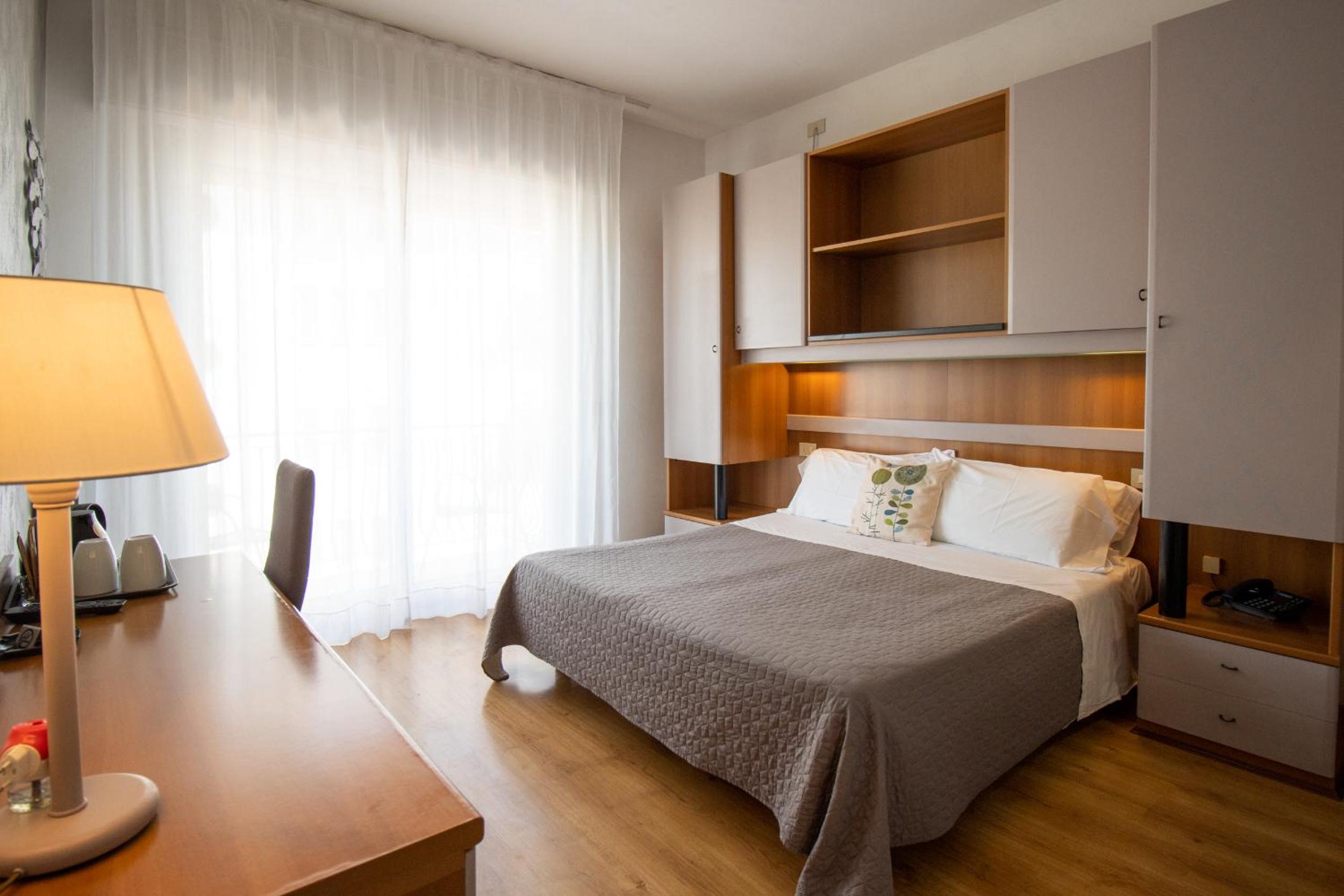 Double or Twin Room photo 1