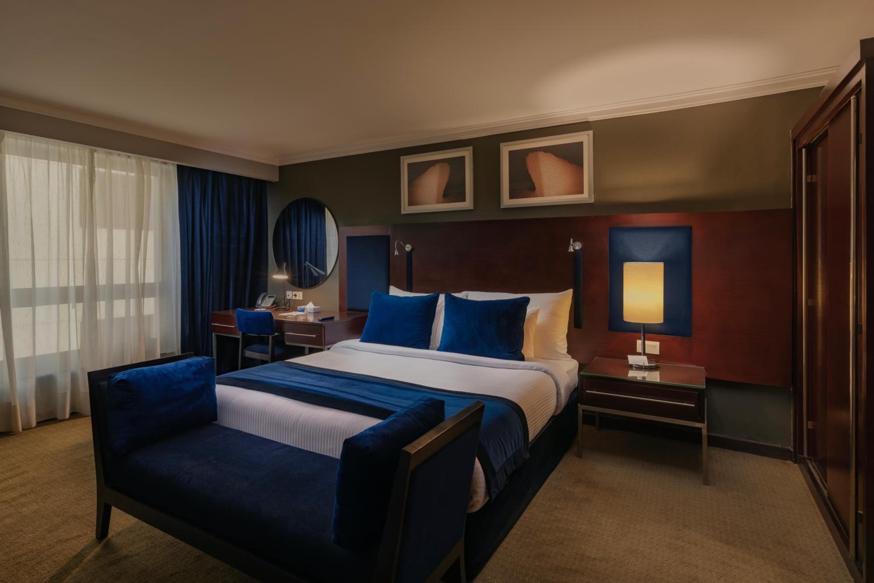 Executive Suite