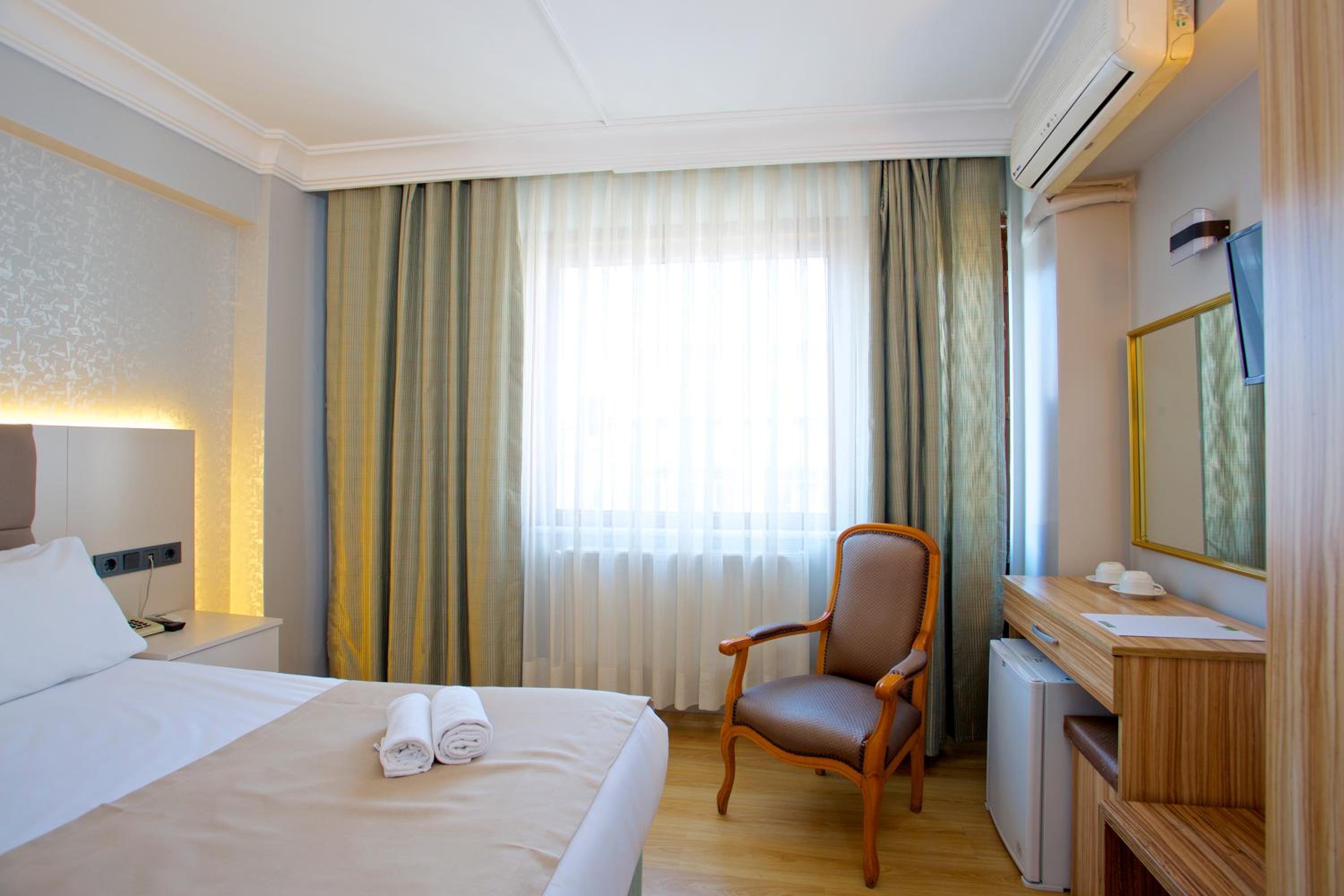 Budget Double or Twin Room photo 1