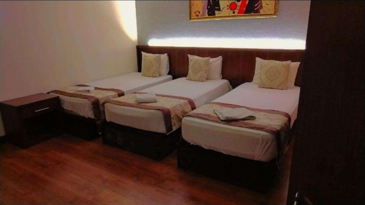Triple Room with City View