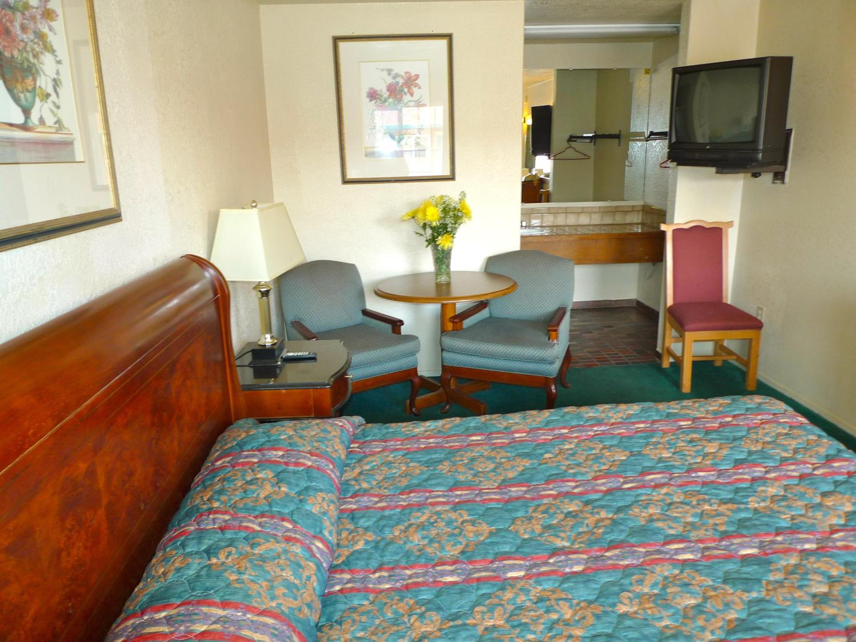 Queen Room