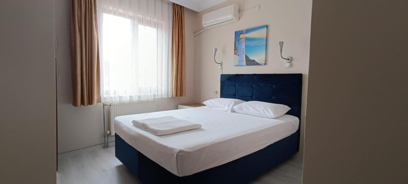 Double or Twin Room - Photo 15