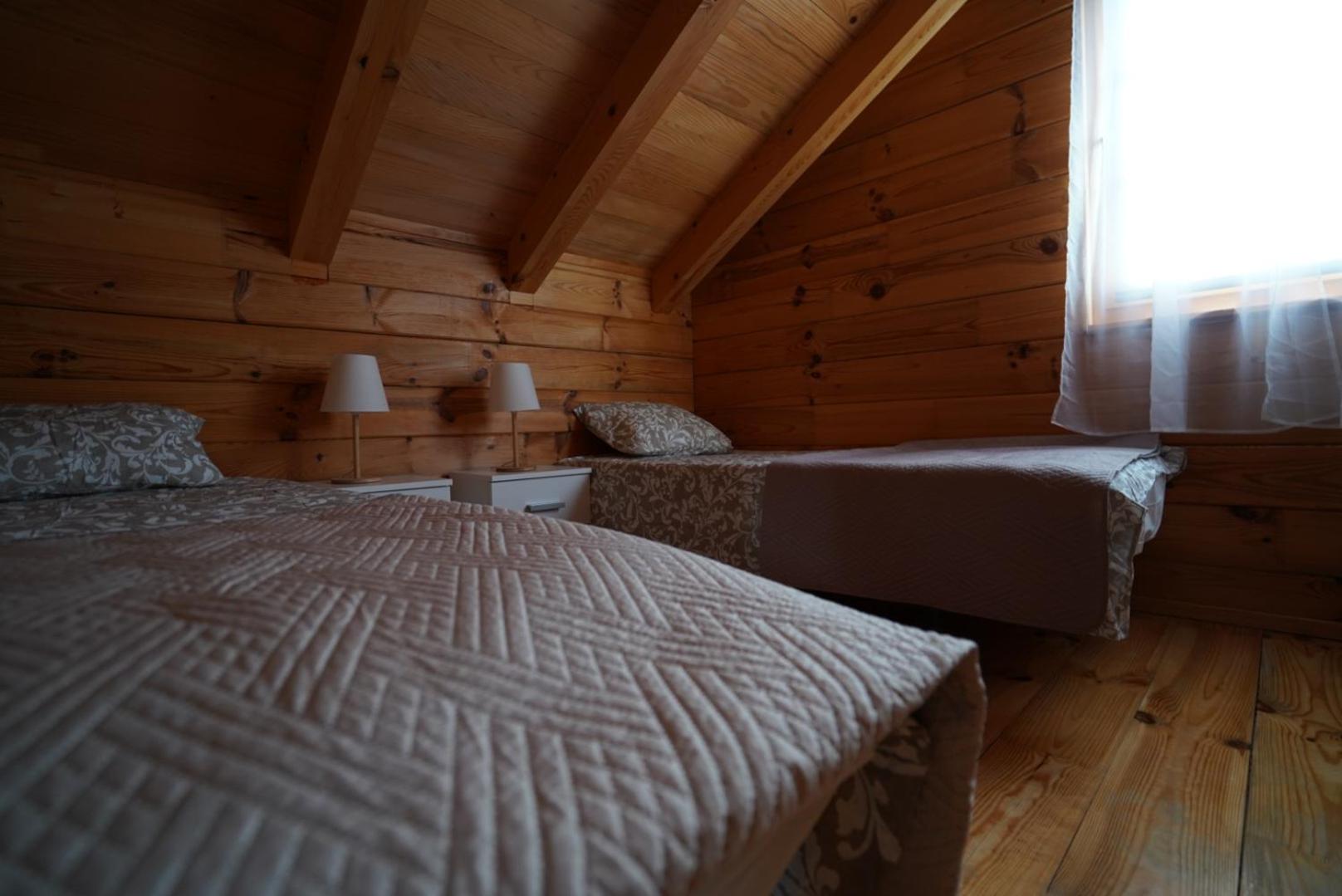 Three-Bedroom House photo 3