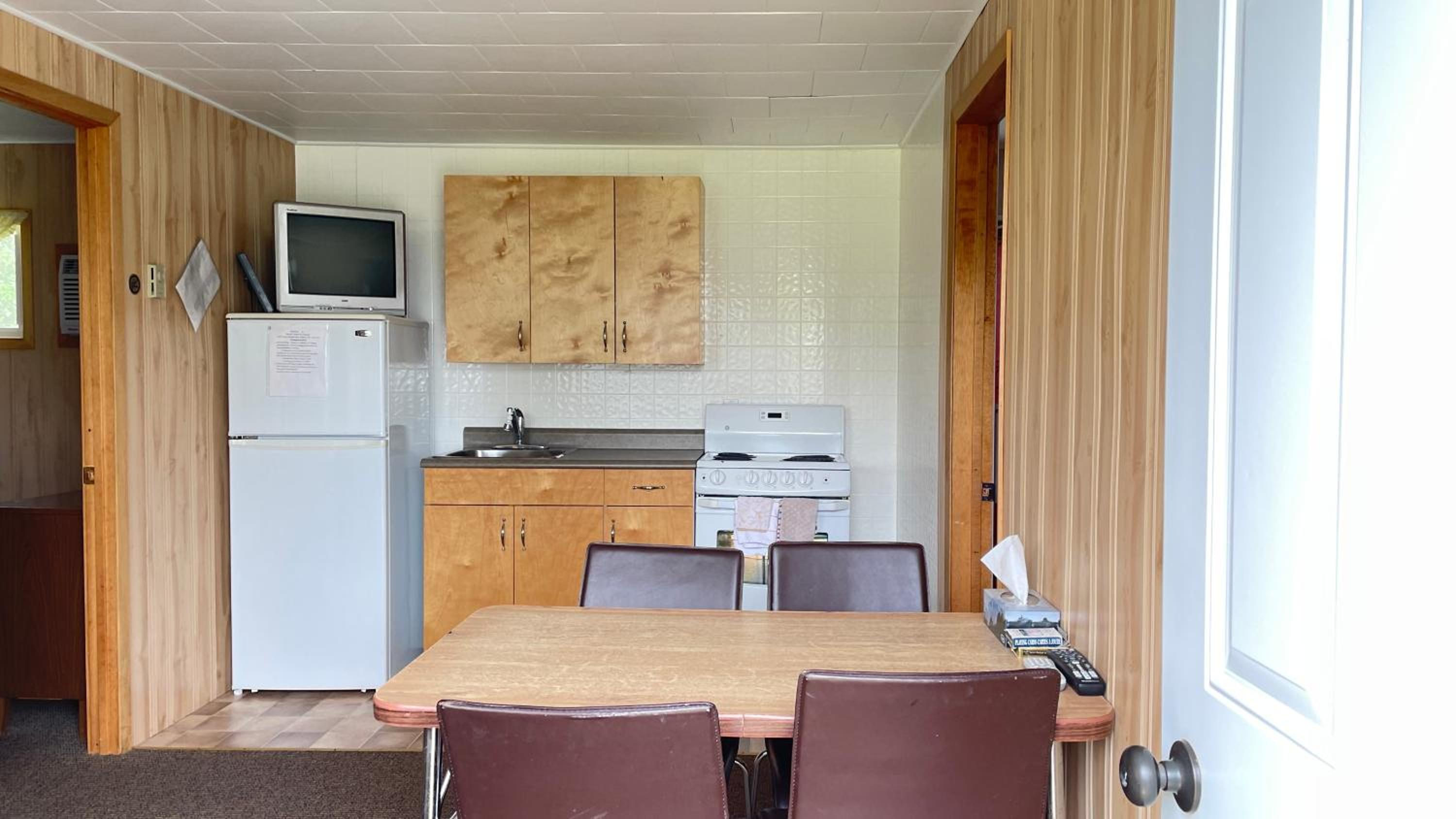 Two-Bedroom Chalet - Photo 4
