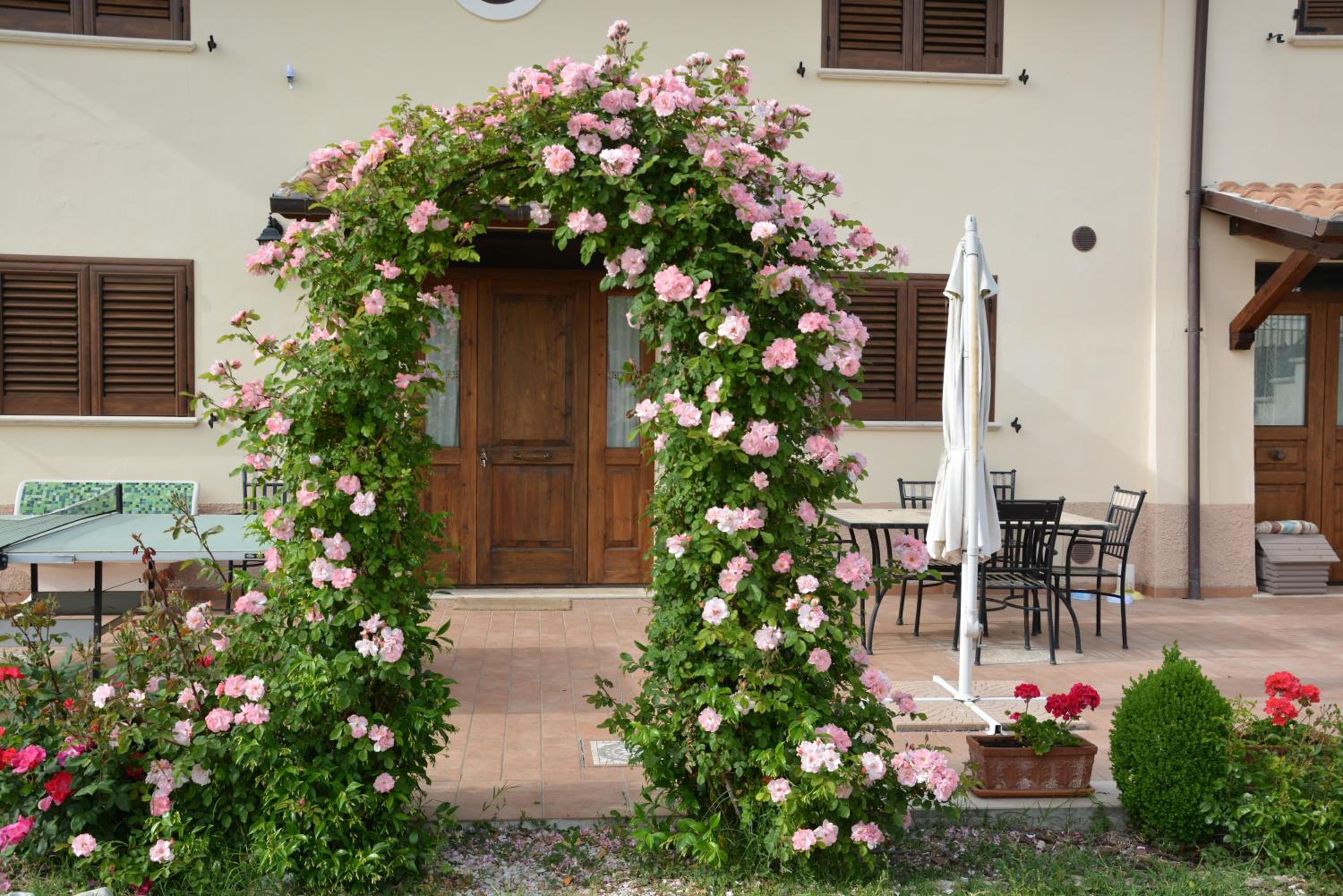 Villa with Garden View - Photo 2