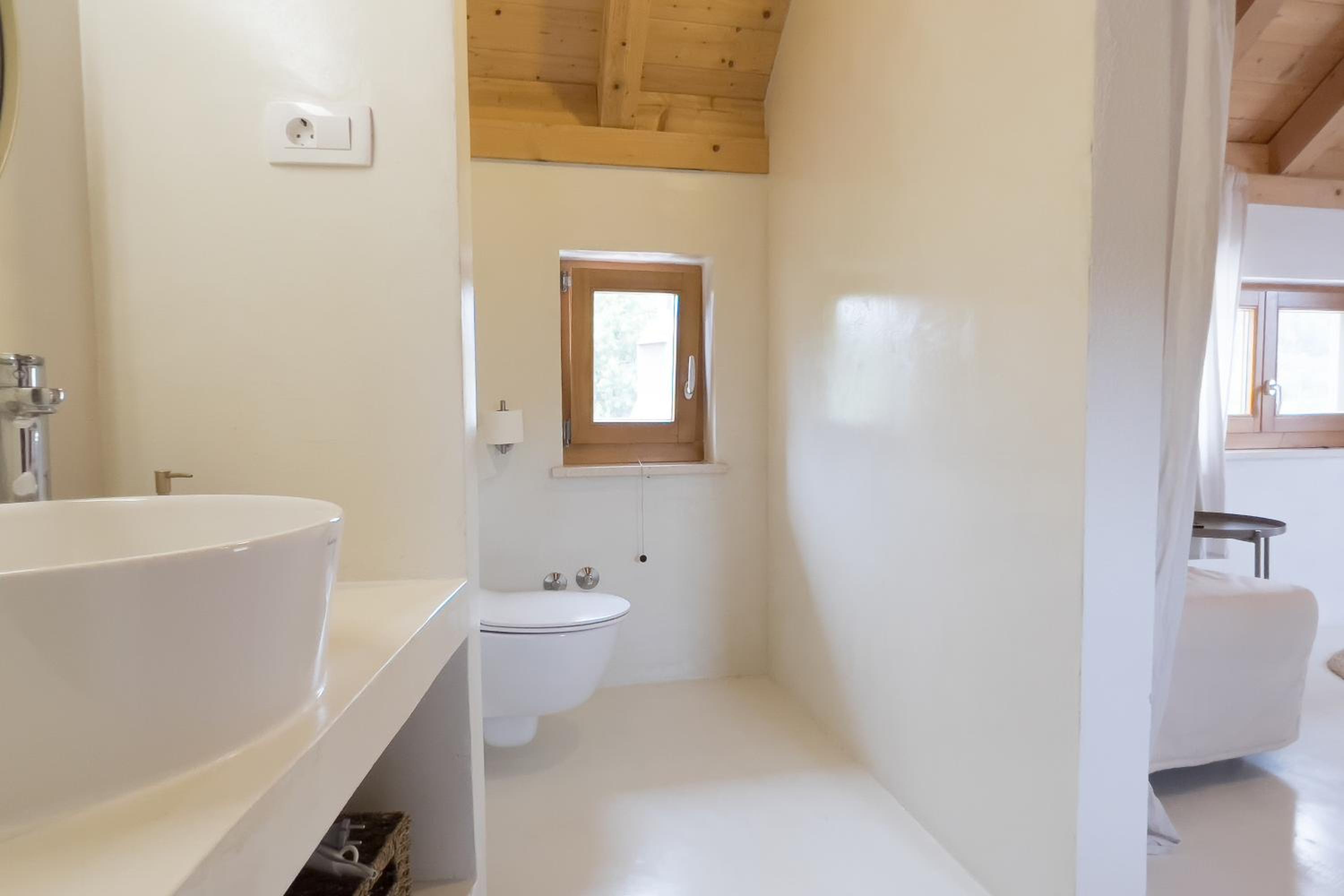 Three-Bedroom Villa photo 3