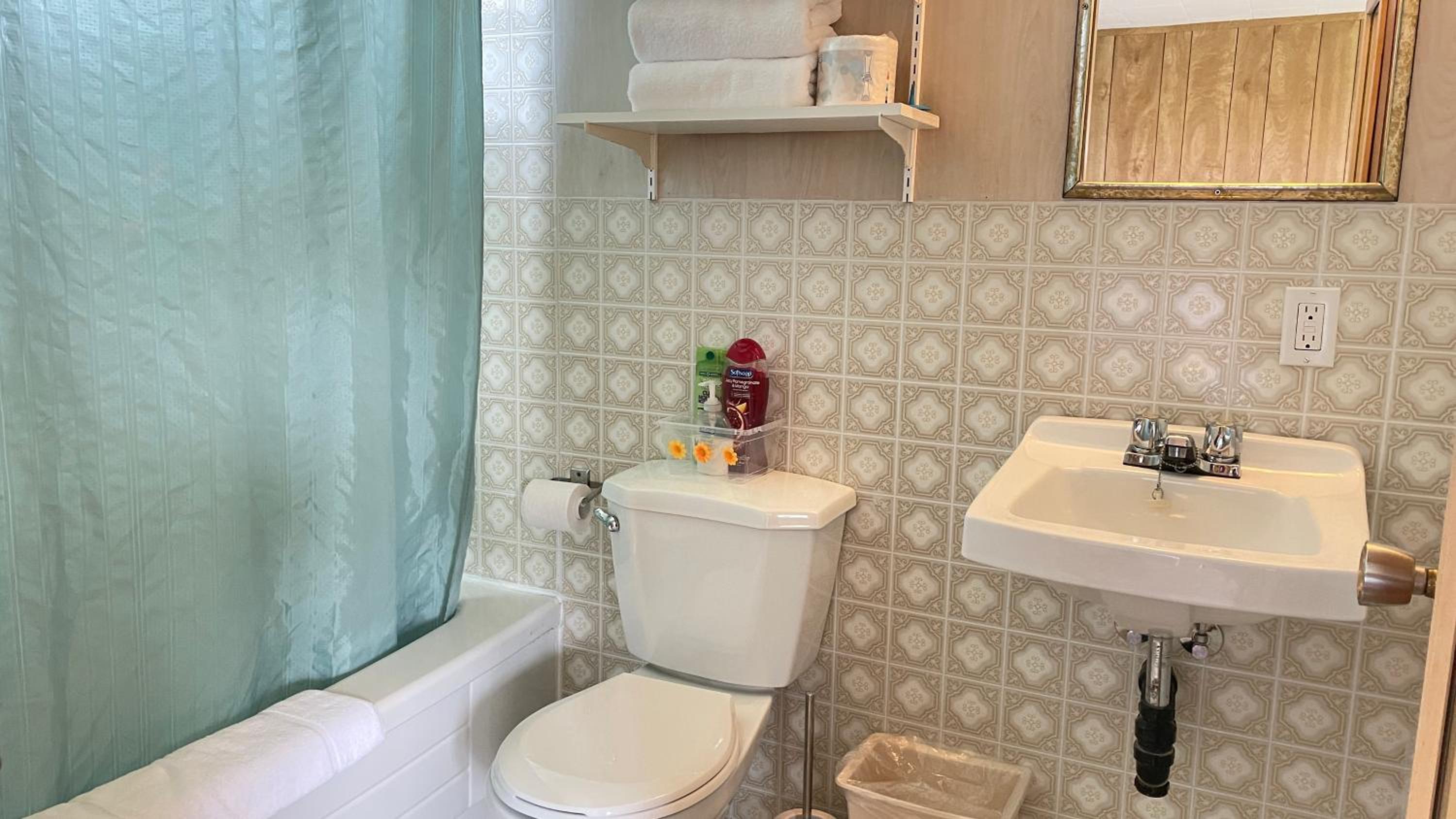 Single Room photo 3