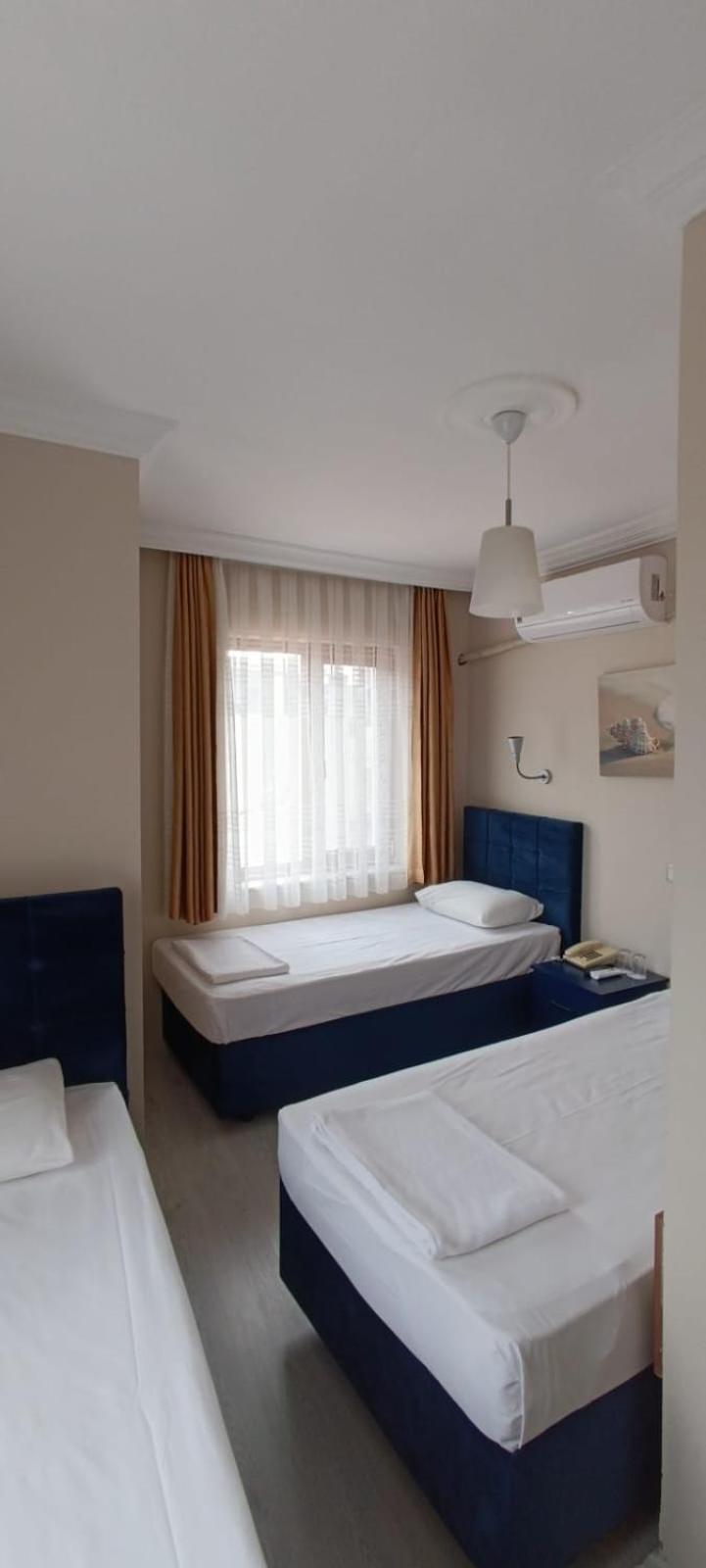 Triple Room - Photo 12