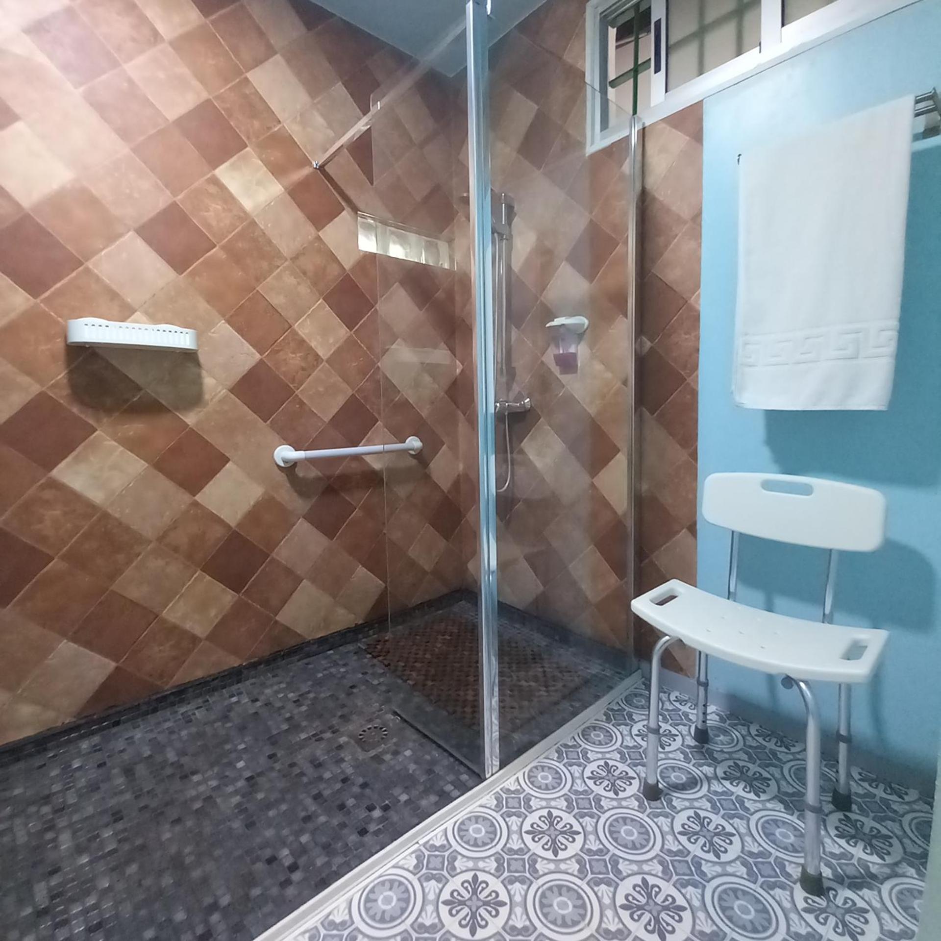 One-Bedroom Apartment (1 Adults) - Photo 10