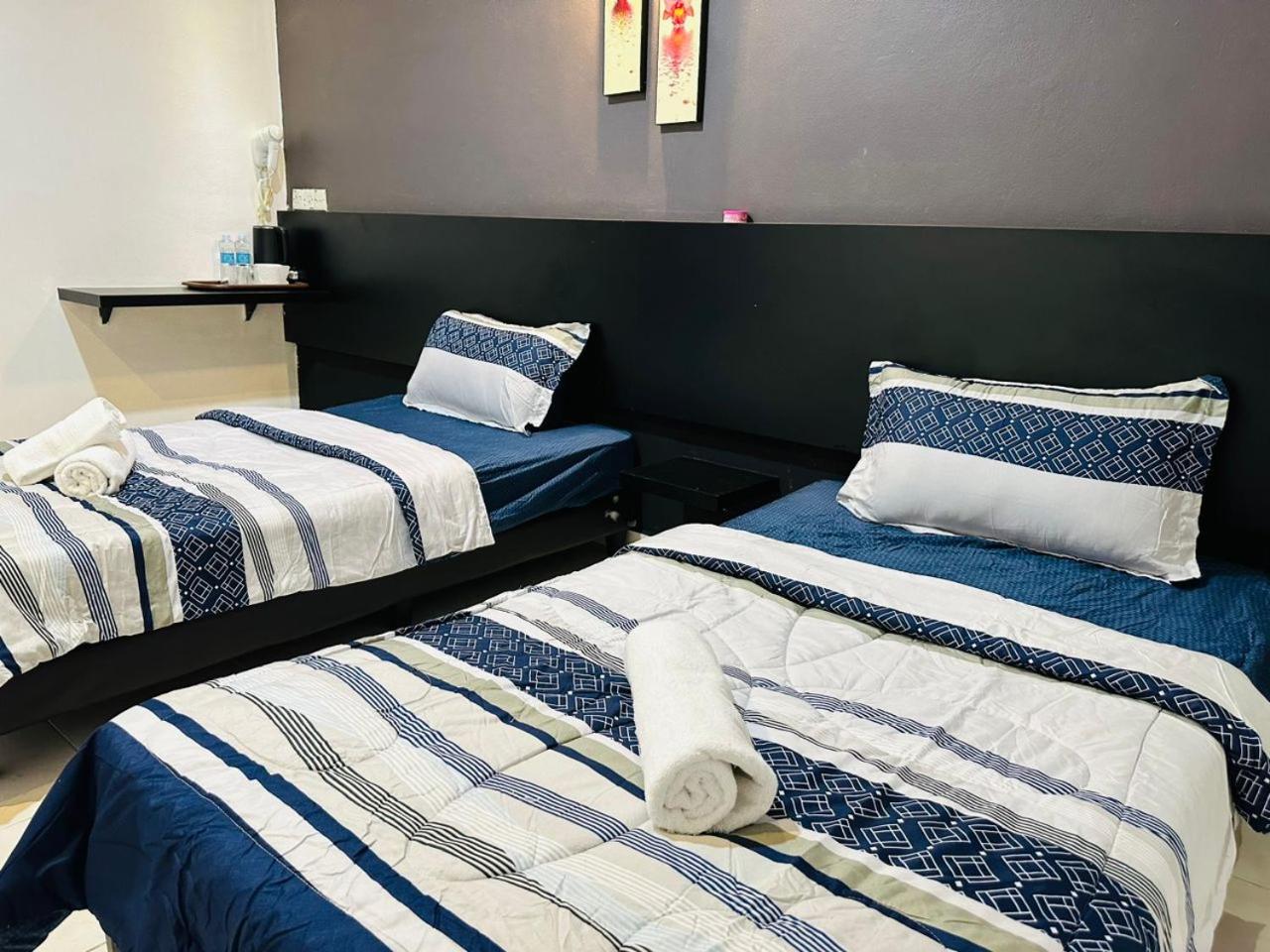 Standard Twin Room photo 1