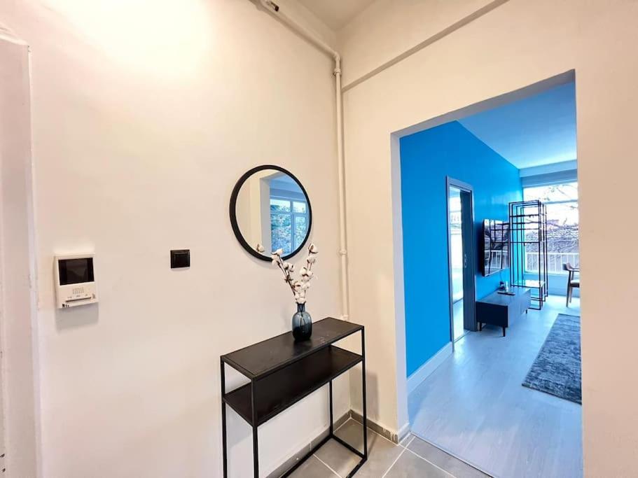 Apartment With Sea View photo 3
