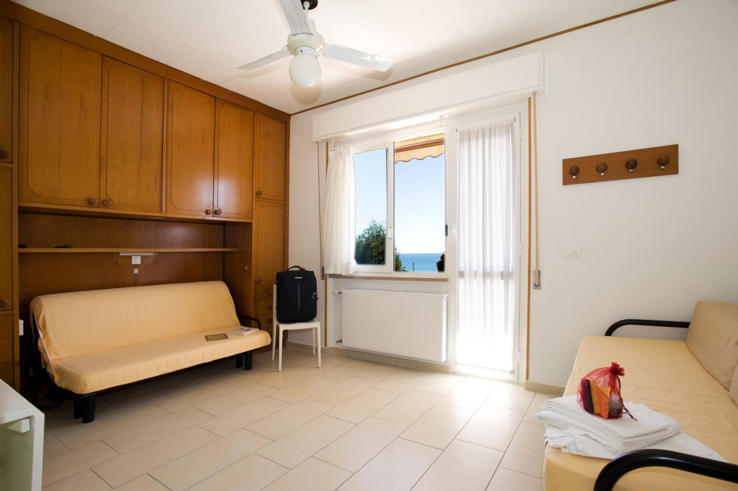 Studio with Sea View