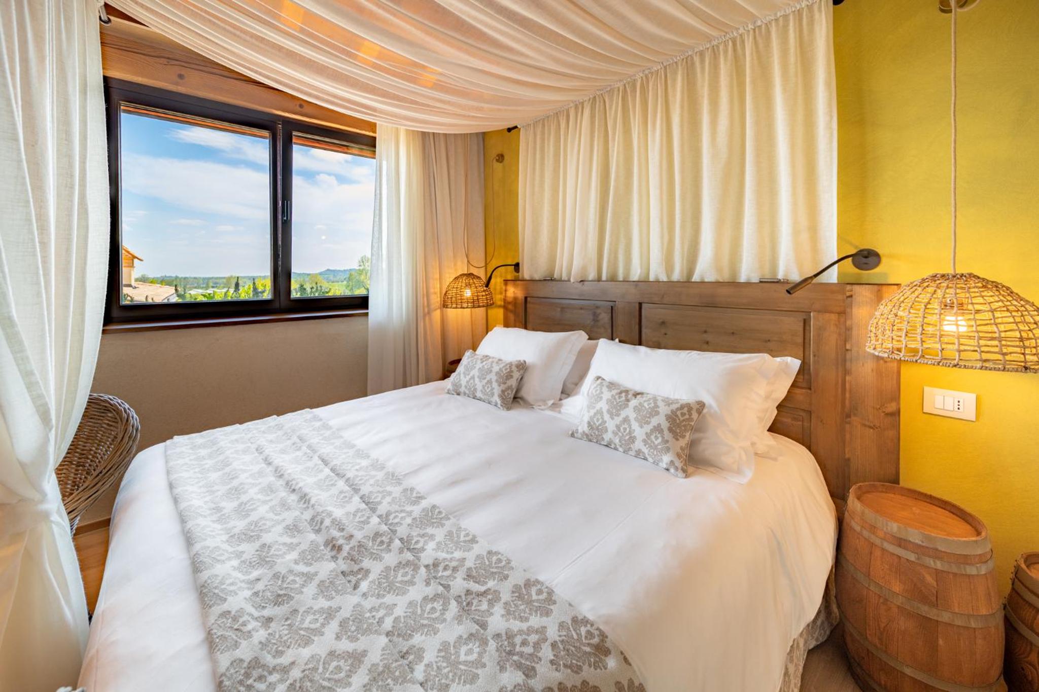 Double or Twin Room with Garden View - Photo 1
