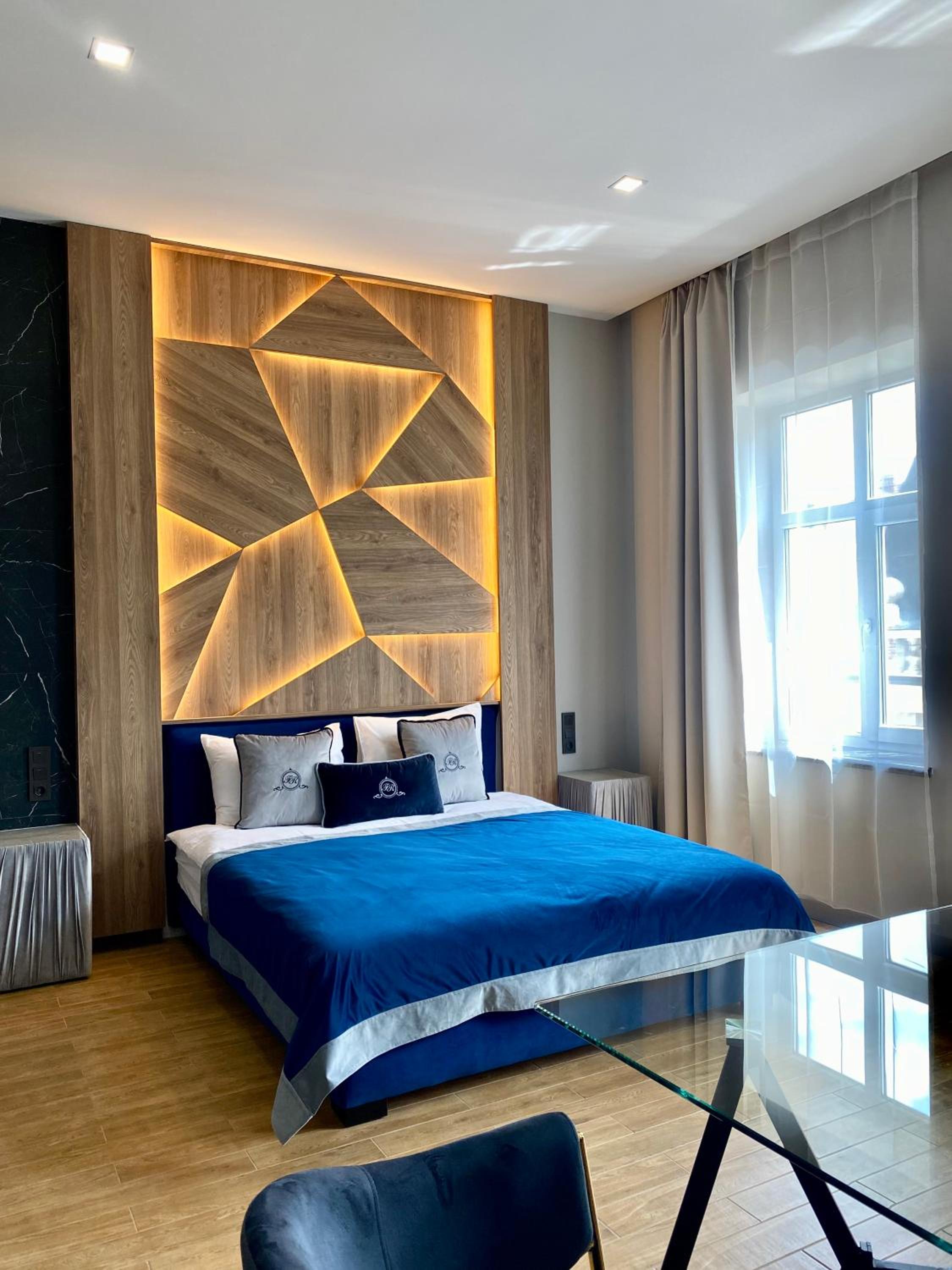 Suite with City View