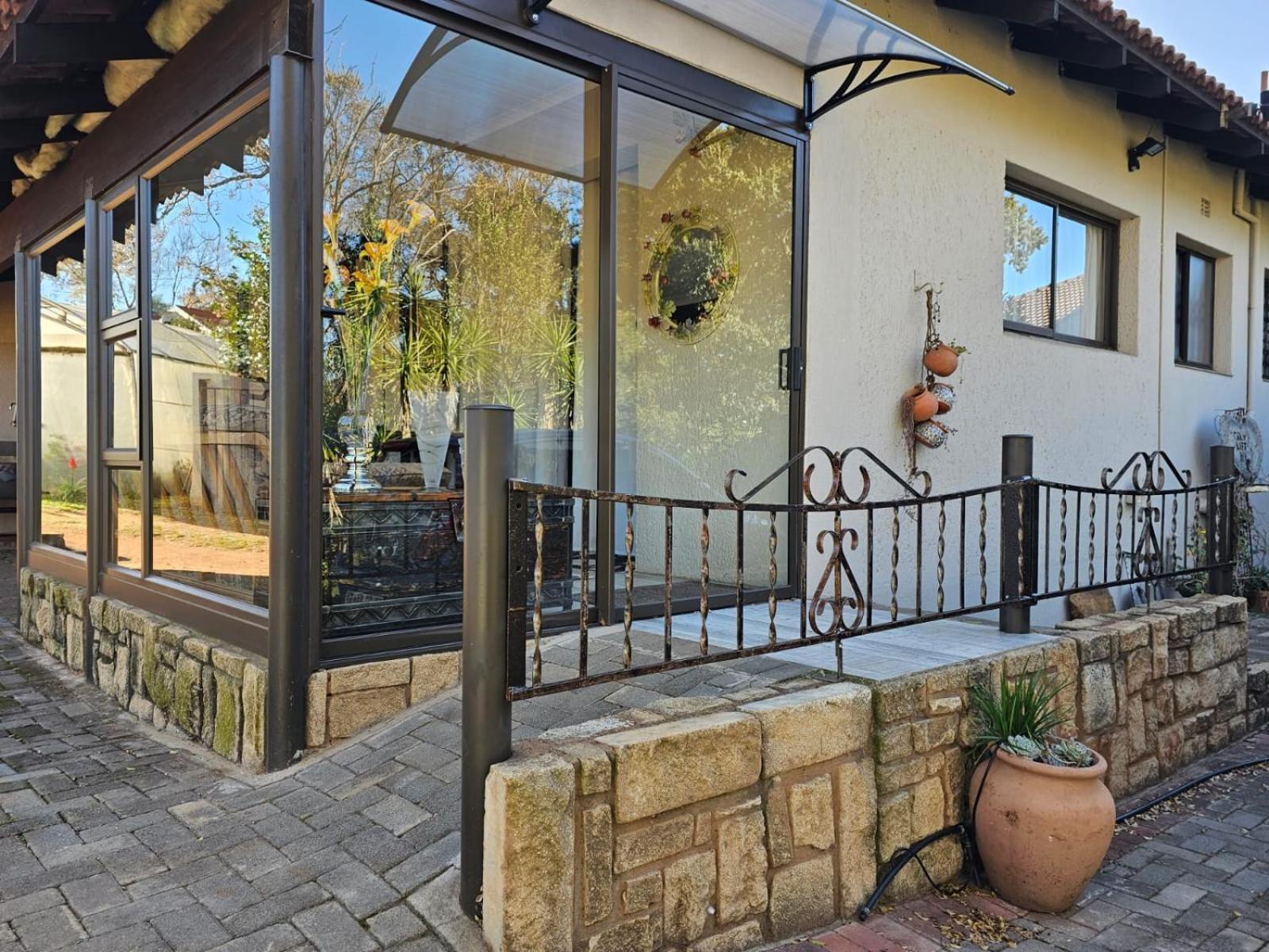 Studio with Terrace - Photo 11