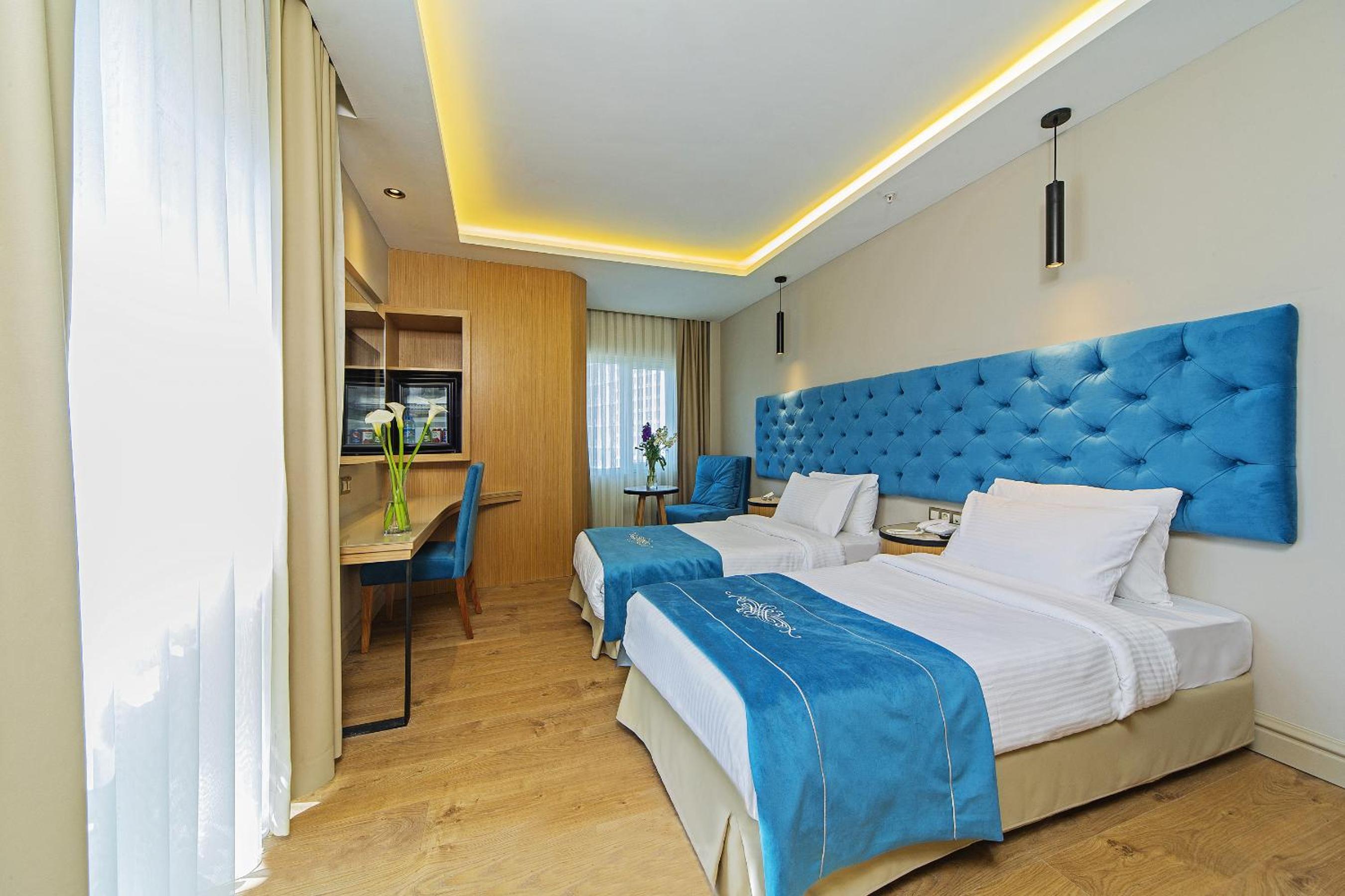 Standard Double or Twin Room photo 3