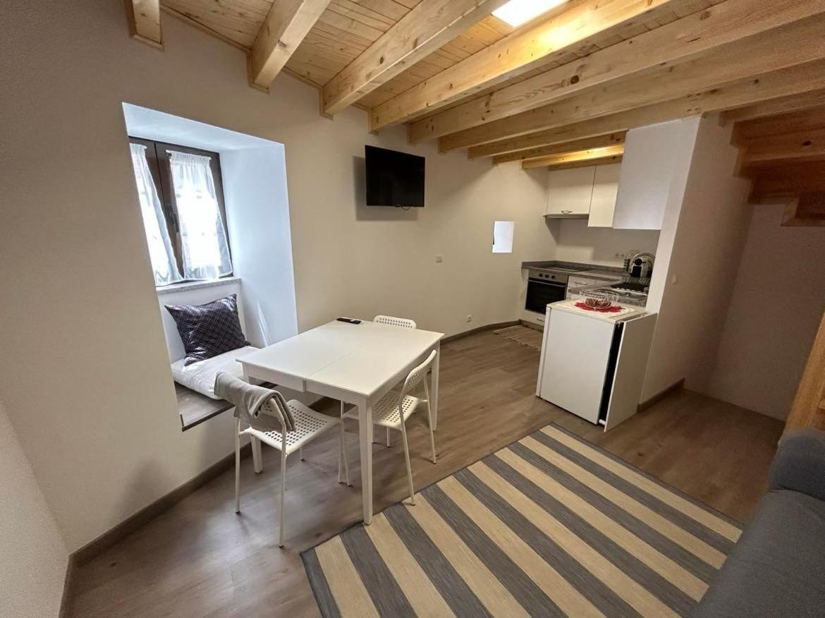 Two-Bedroom House photo 2