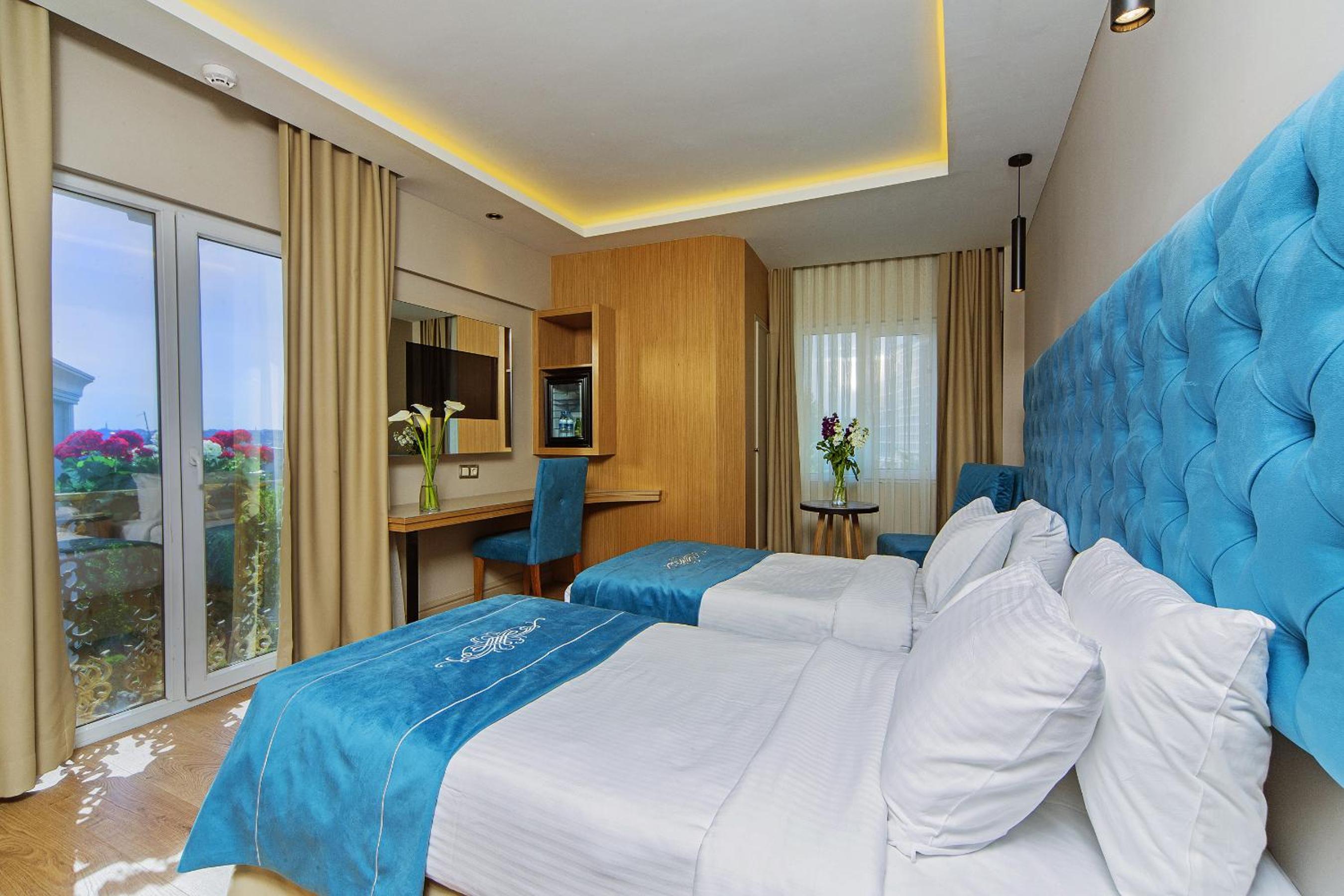 Classic Triple Room photo 1