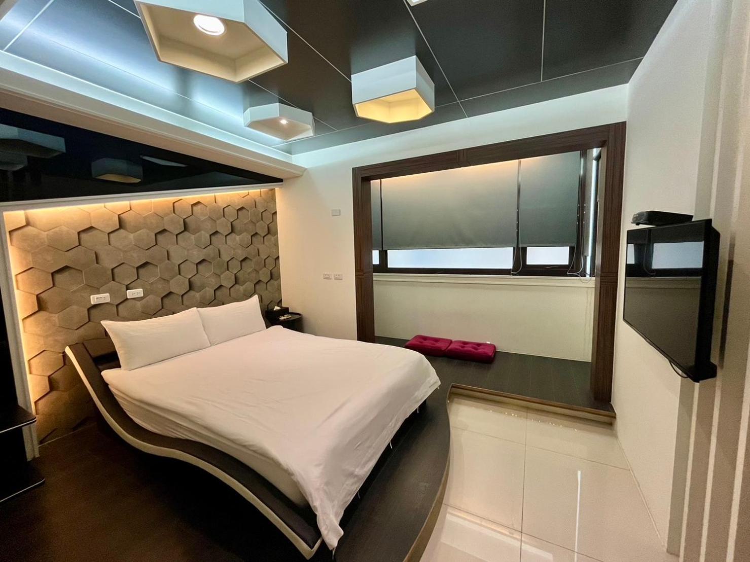 Double Room with Private Bathroom photo 3
