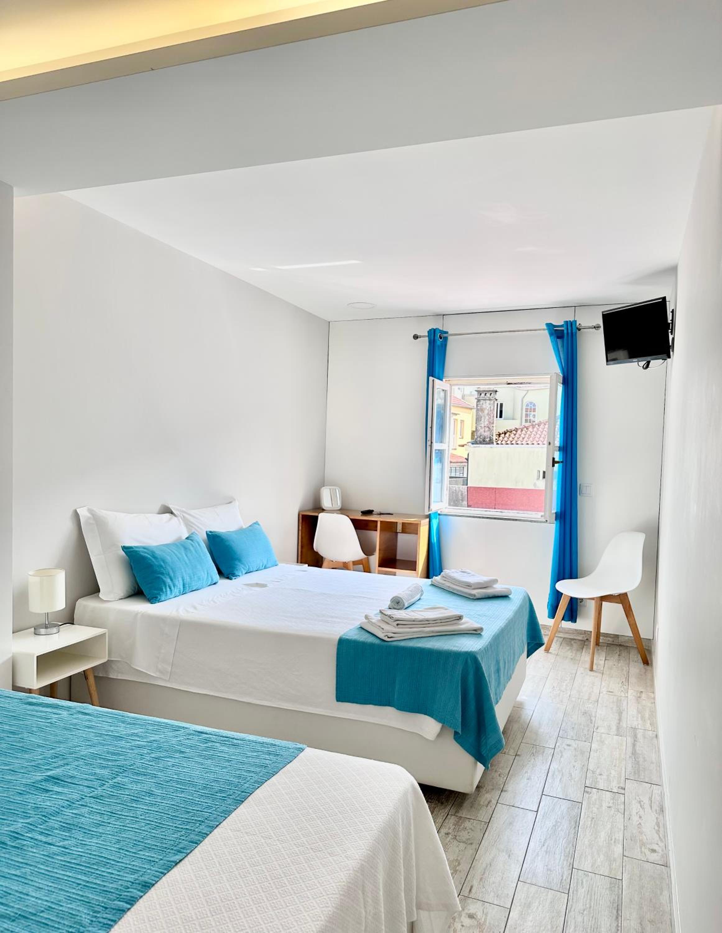 Triple Room with Private Bathroom Premium photo 1
