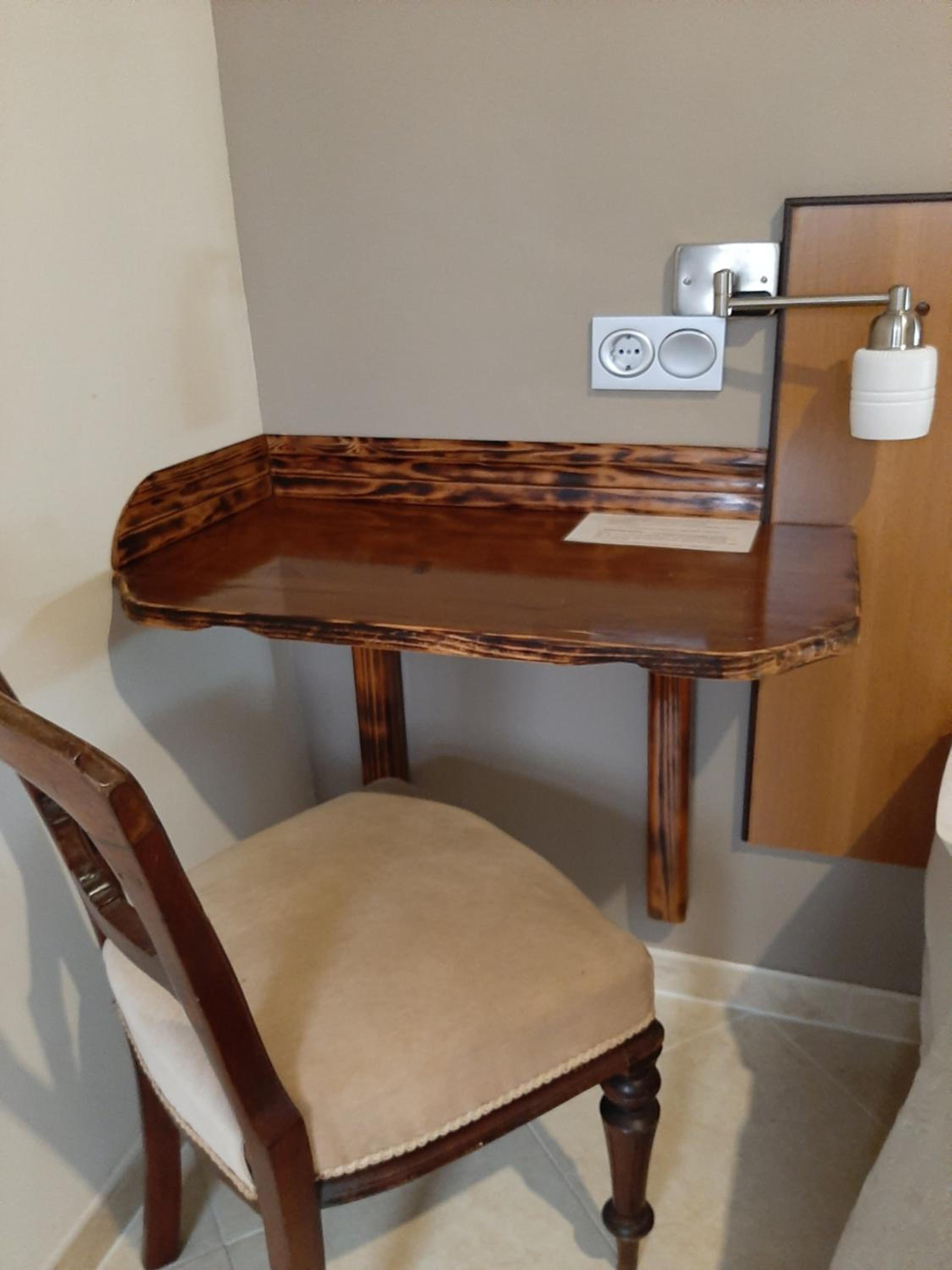 Double Room - Disability Access photo 3