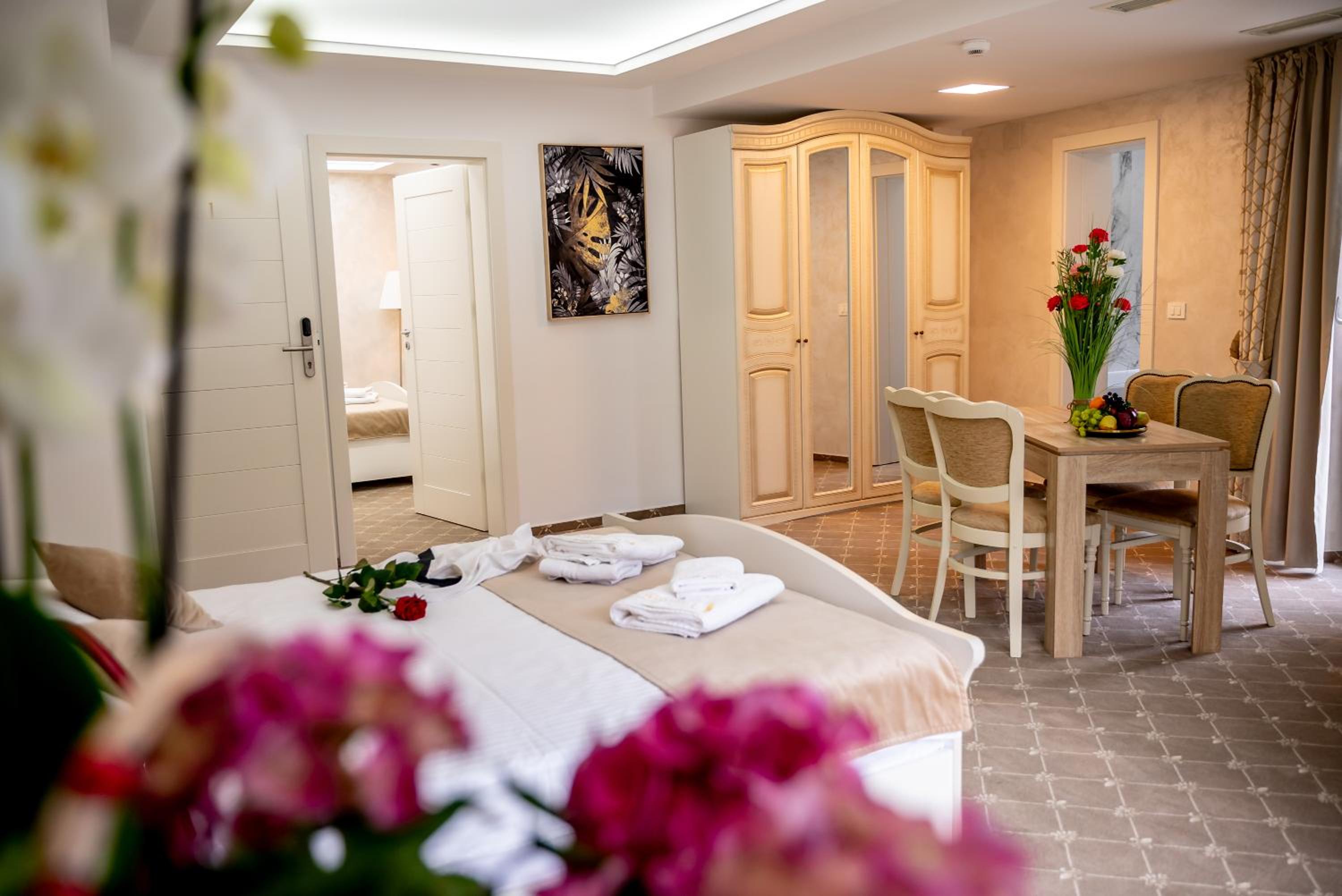 Deluxe Apartment with Private Spa photo 1