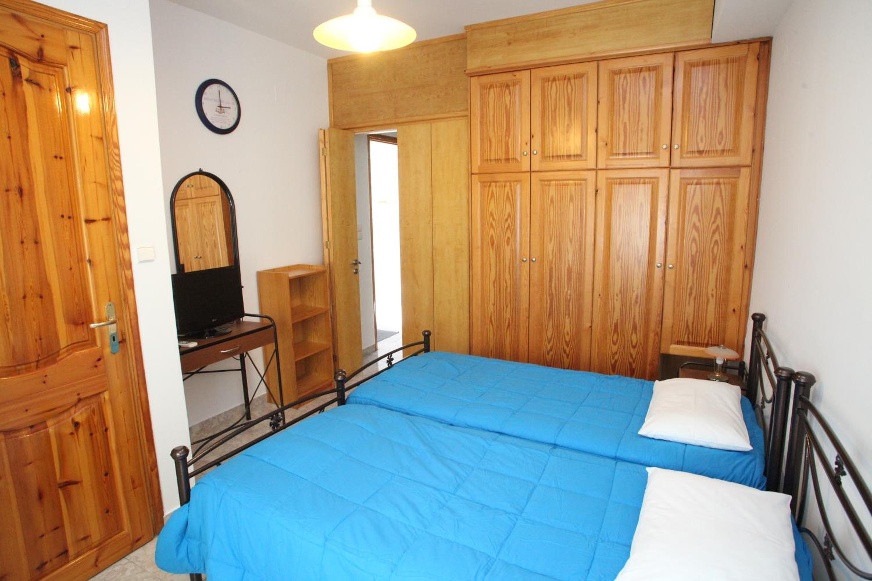 Studio (2 Adults) with Balcony photo 1