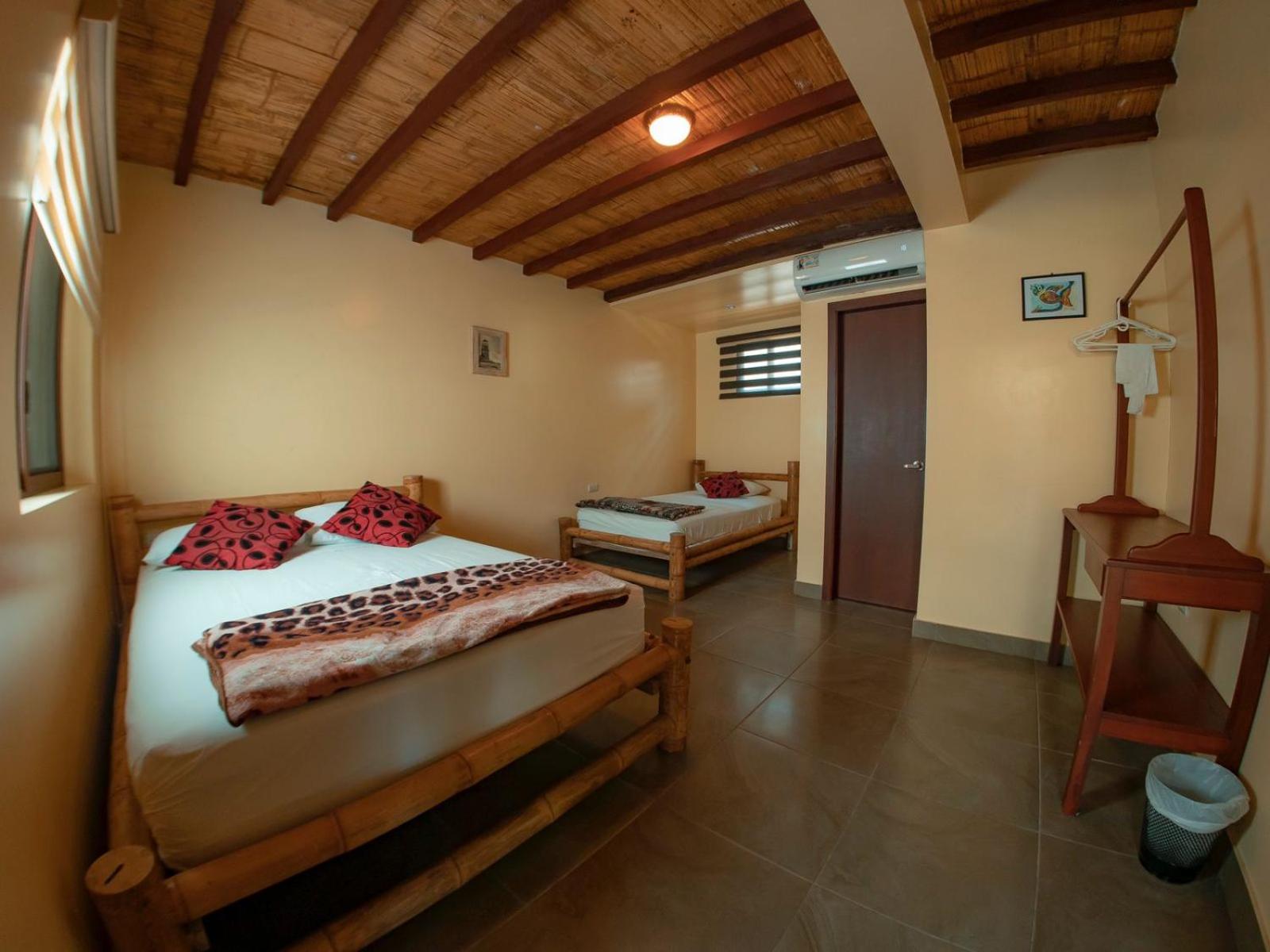 Triple Room photo 1