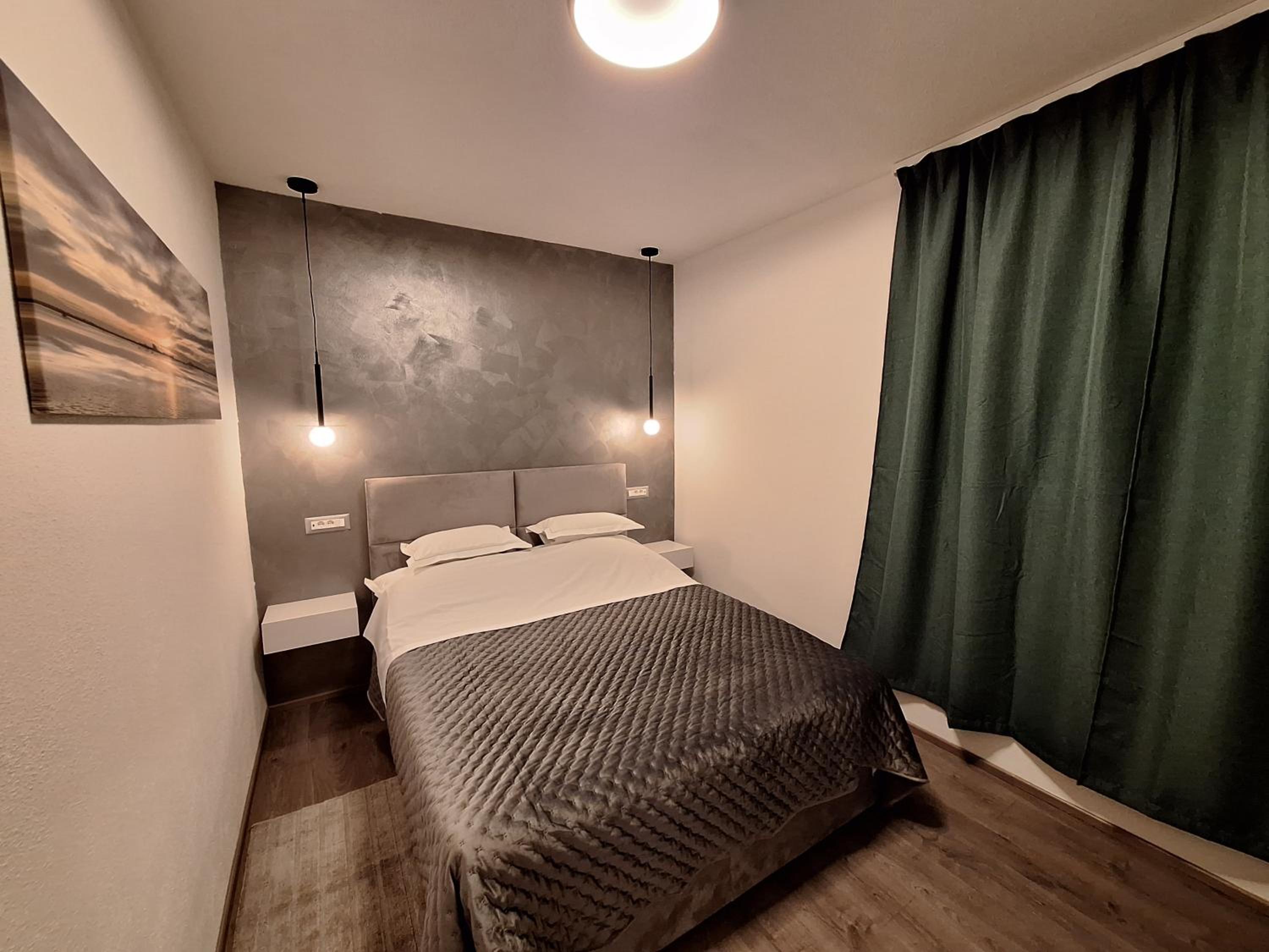 Three-Bedroom Apartment photo 1