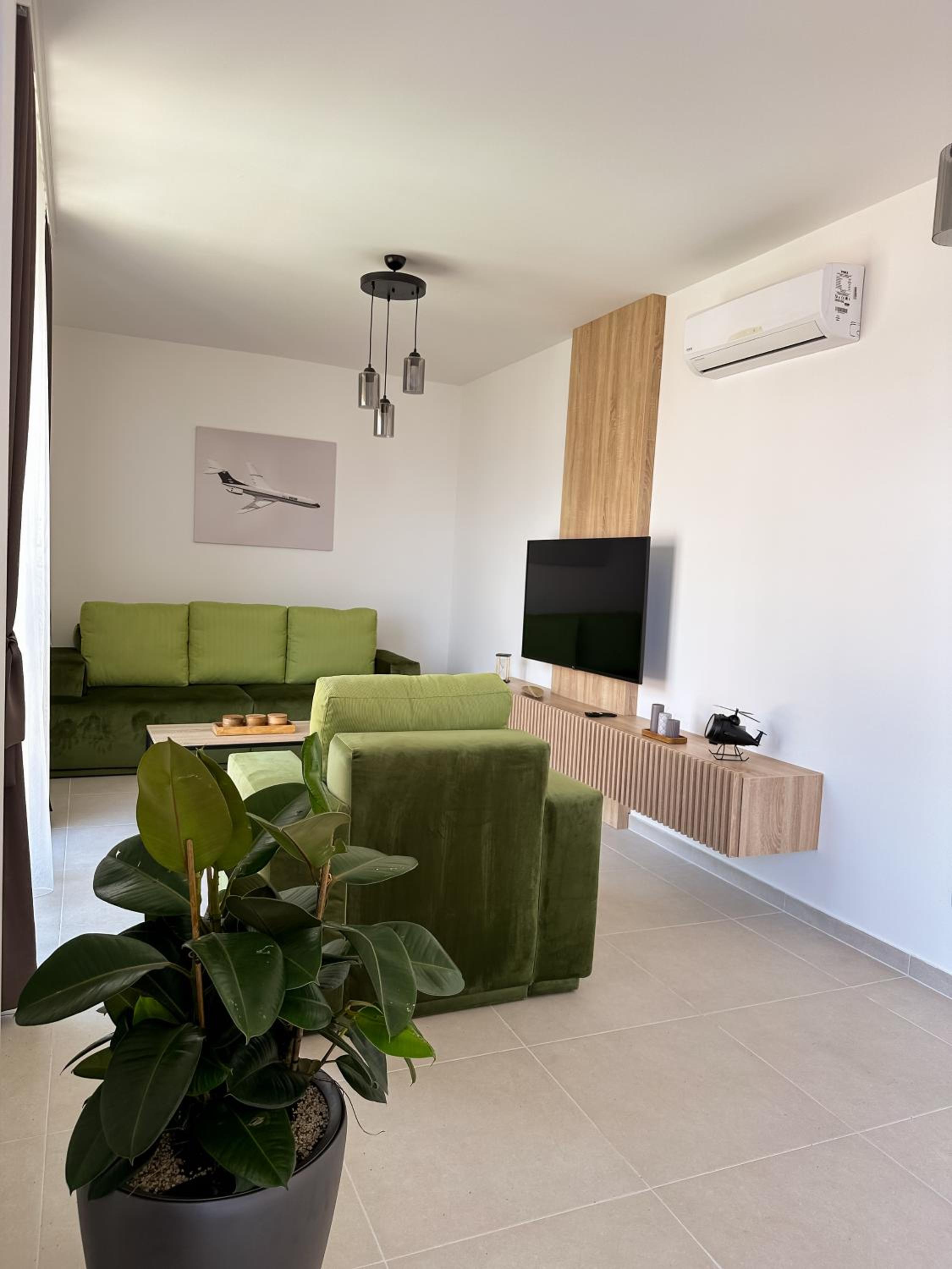 Apartment with Terrace photo 3