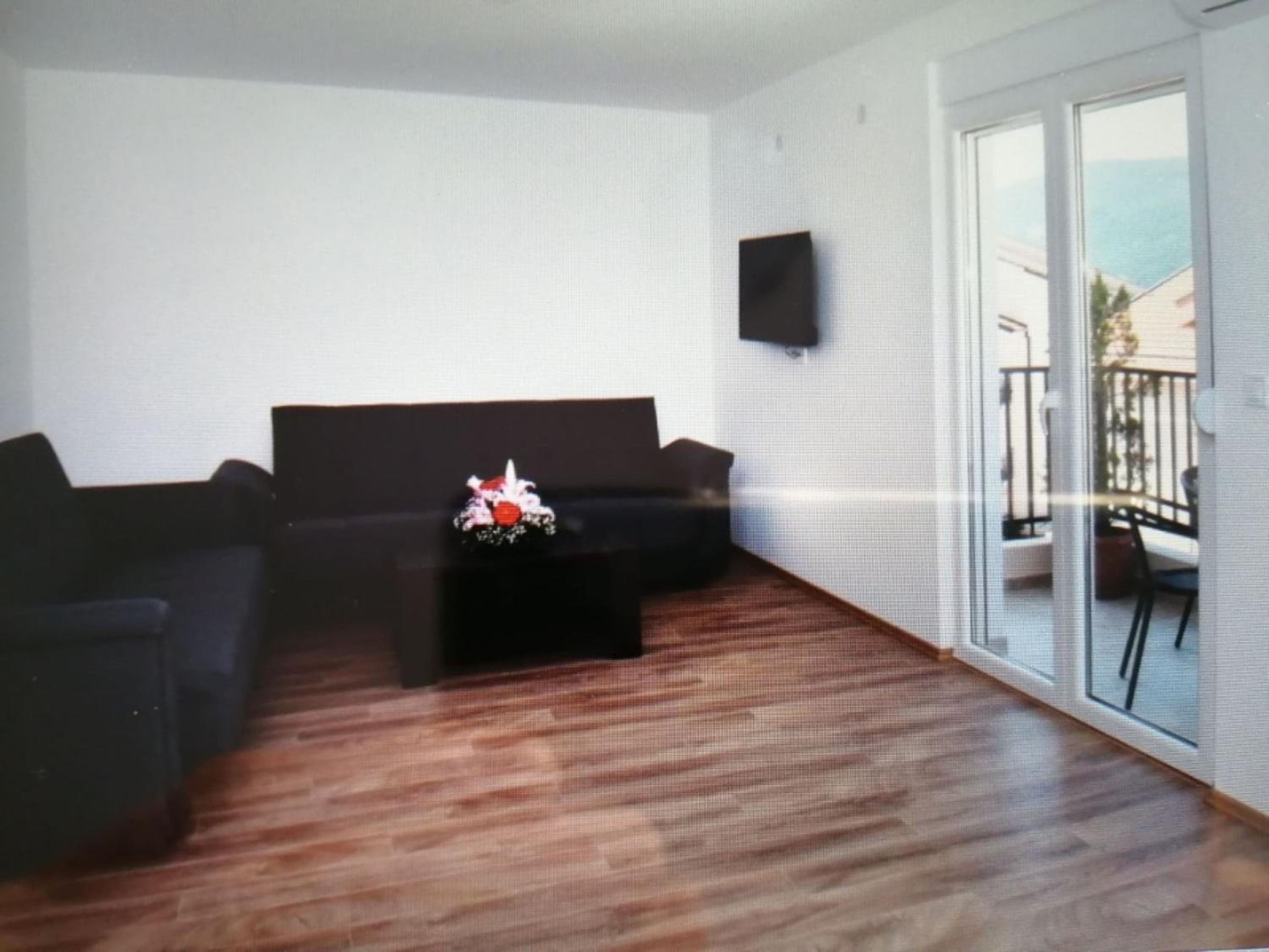 One Bedroom Apartment