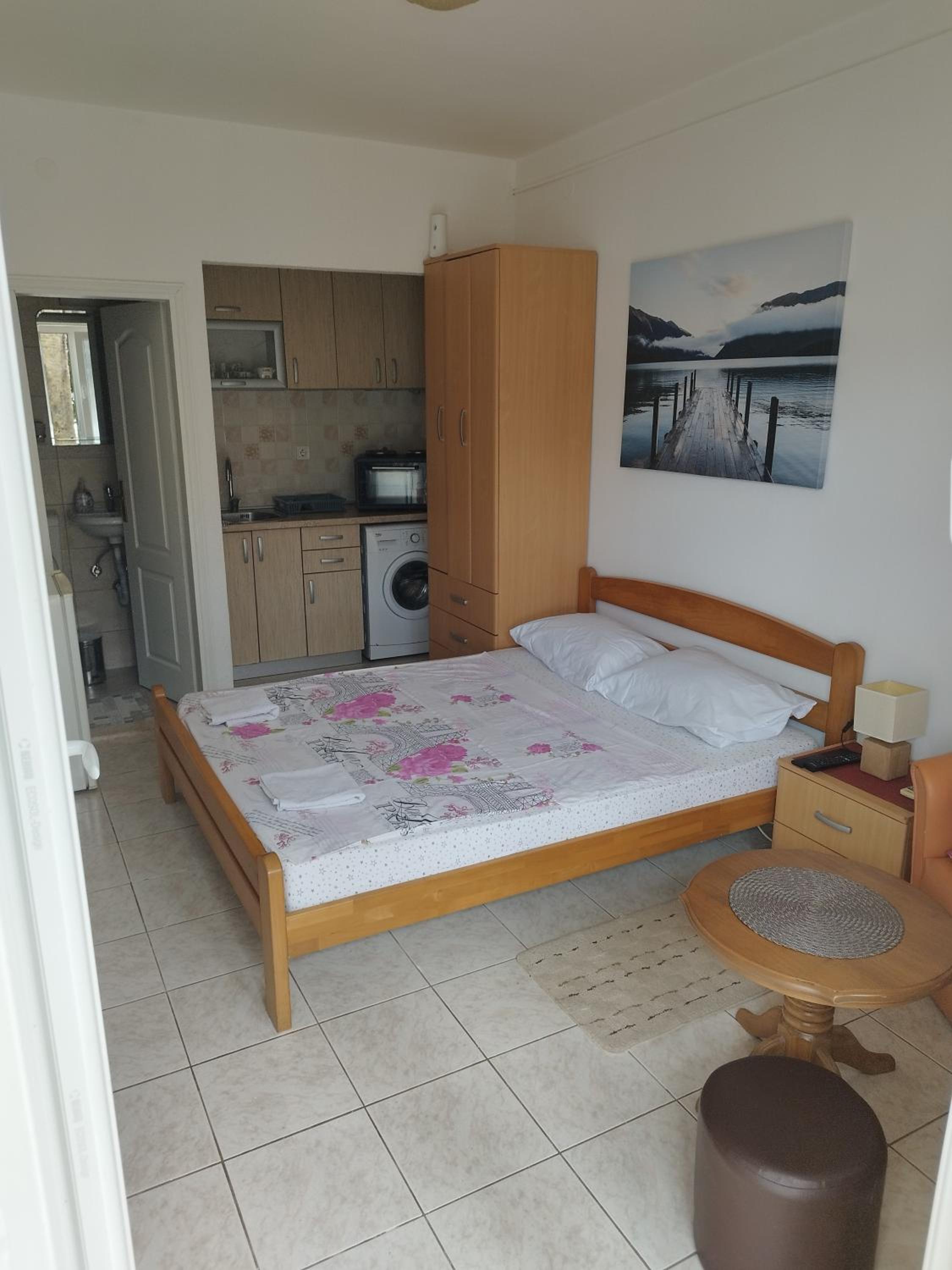 Standard Studio Apartment