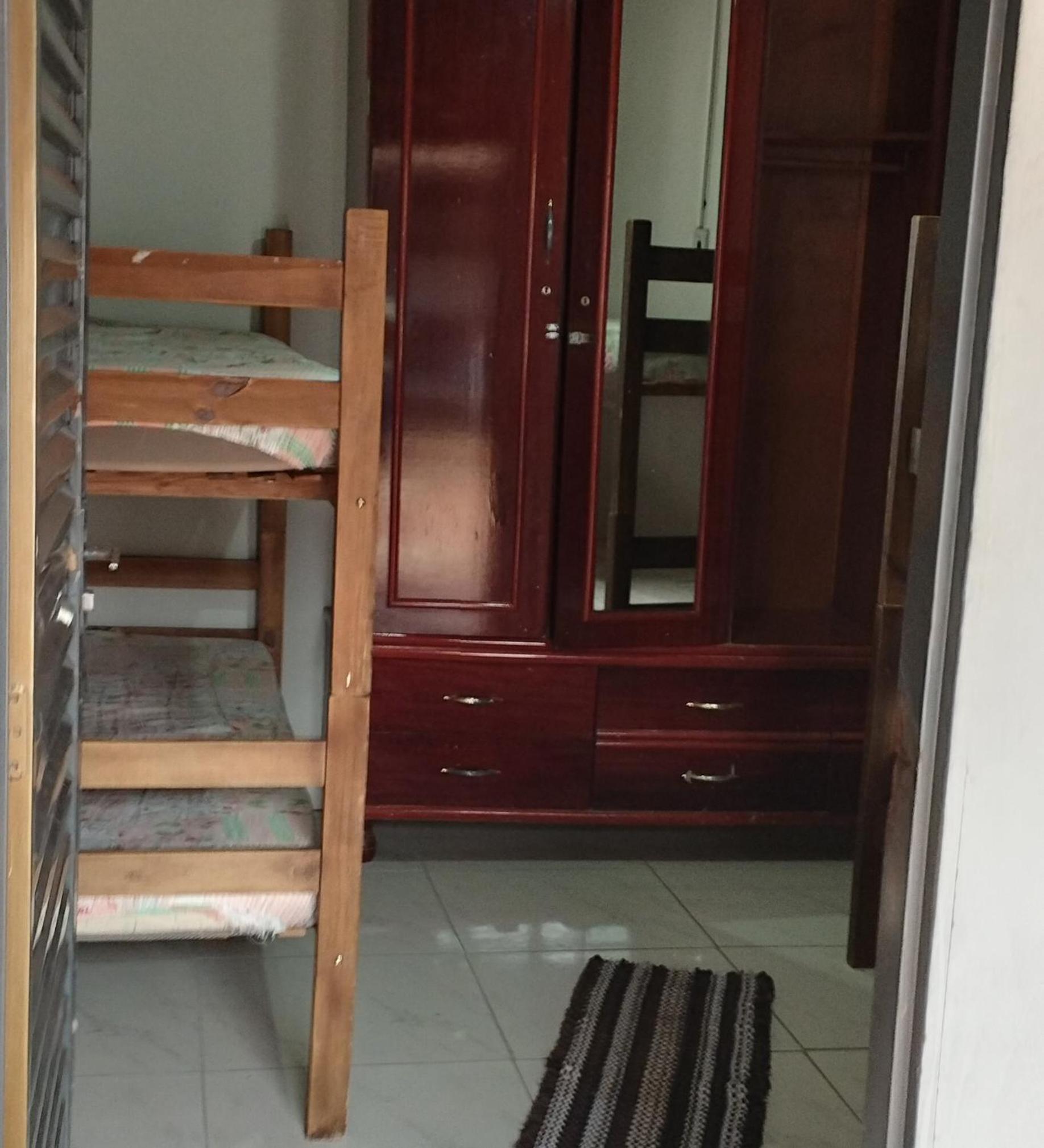 Economy Quadruple Room With Shared Bathroom